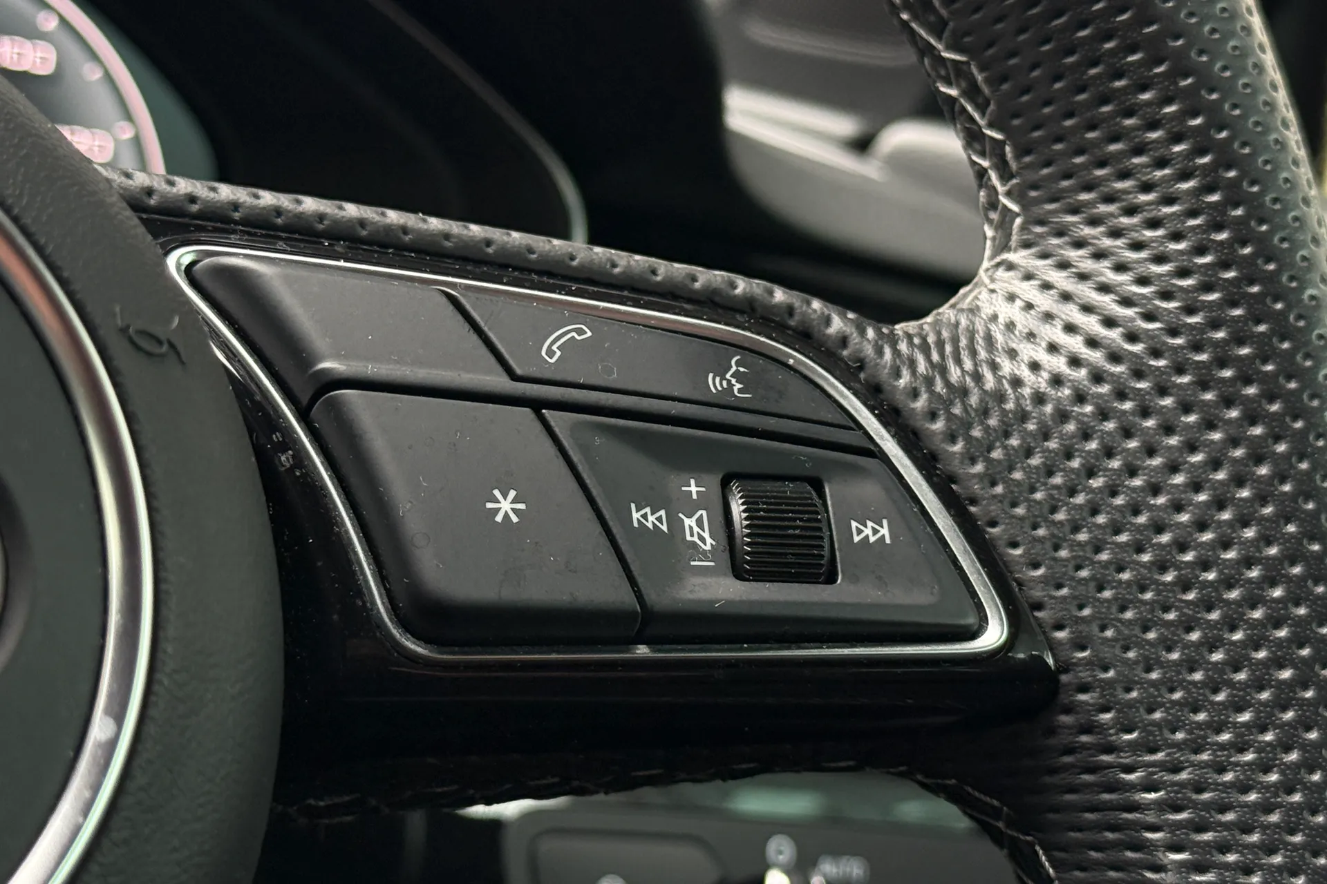 Audi A5 thumbnail image number 14