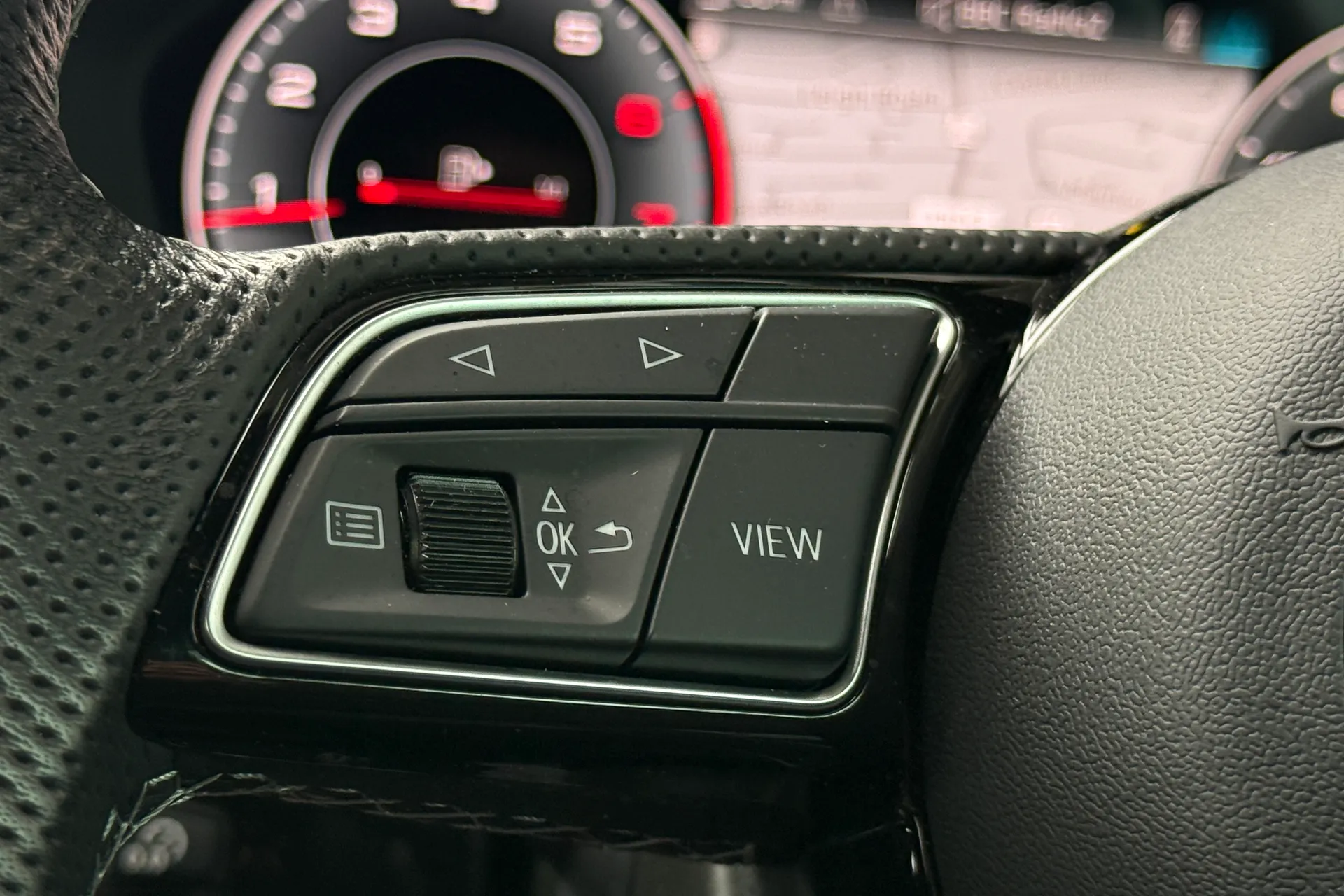 Audi A5 thumbnail image number 15