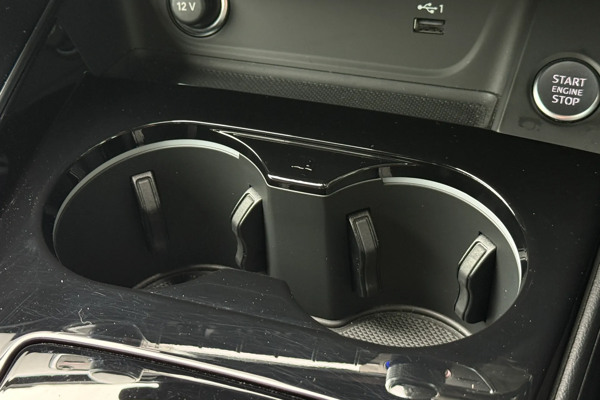 Audi A5 thumbnail image number 28