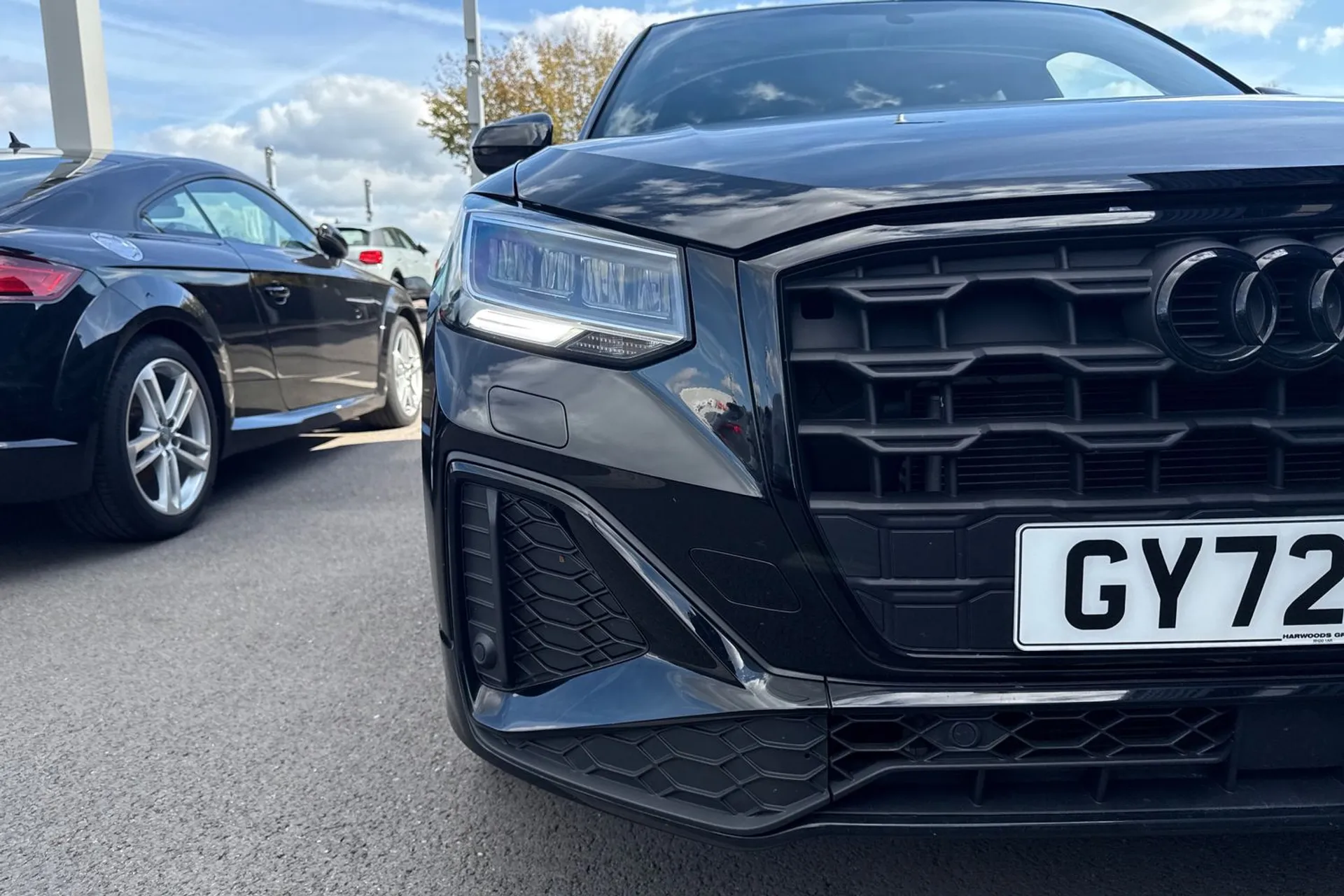 Audi Q2 thumbnail image number 22