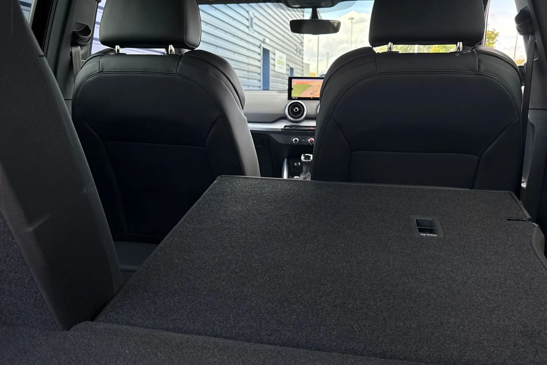 Audi Q2 thumbnail image number 19