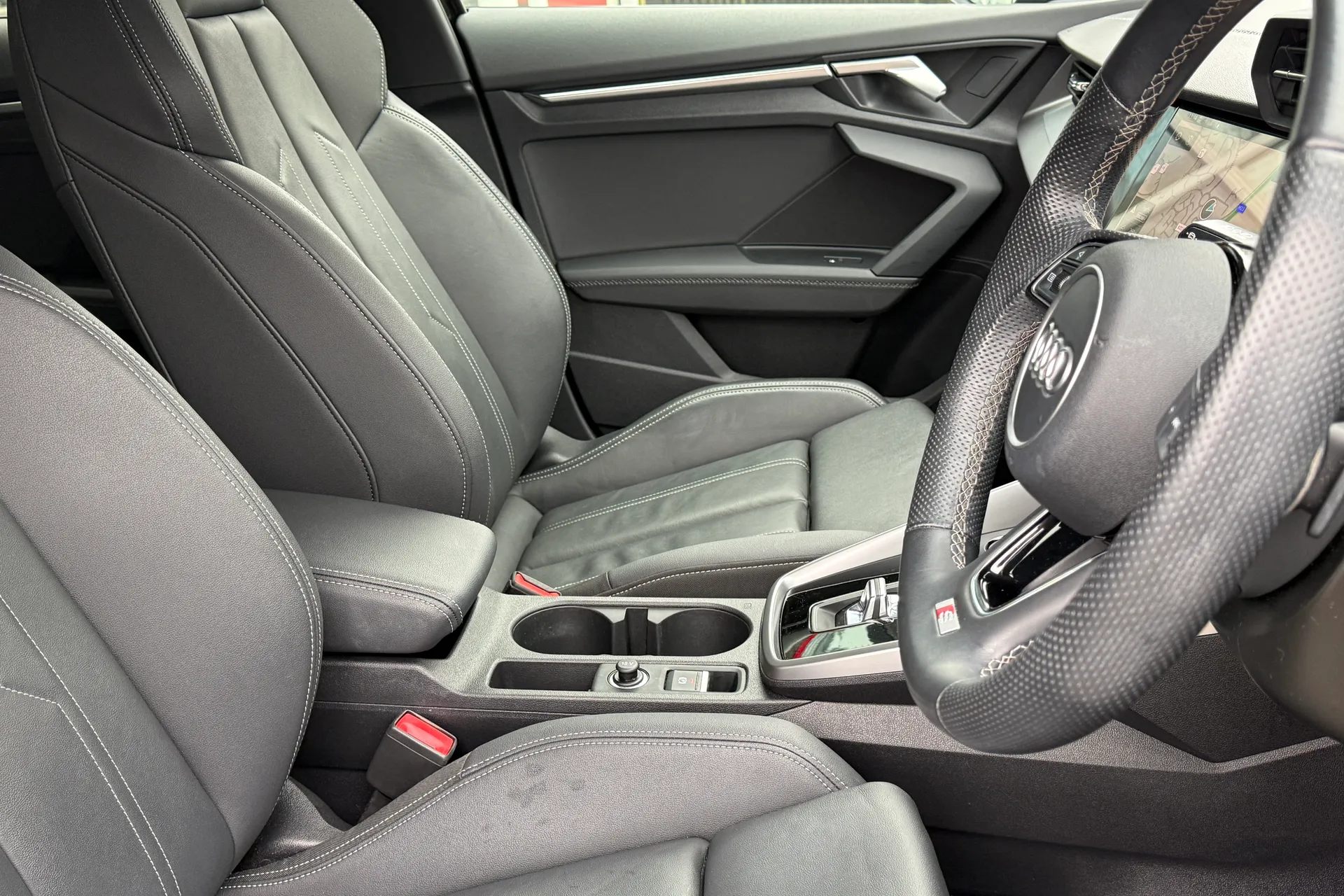 Audi A3 thumbnail image number 13