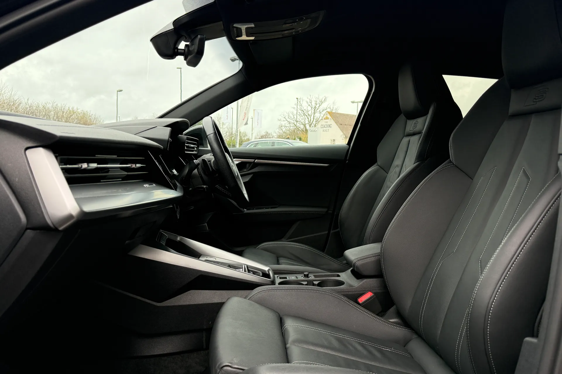 Audi A3 thumbnail image number 19