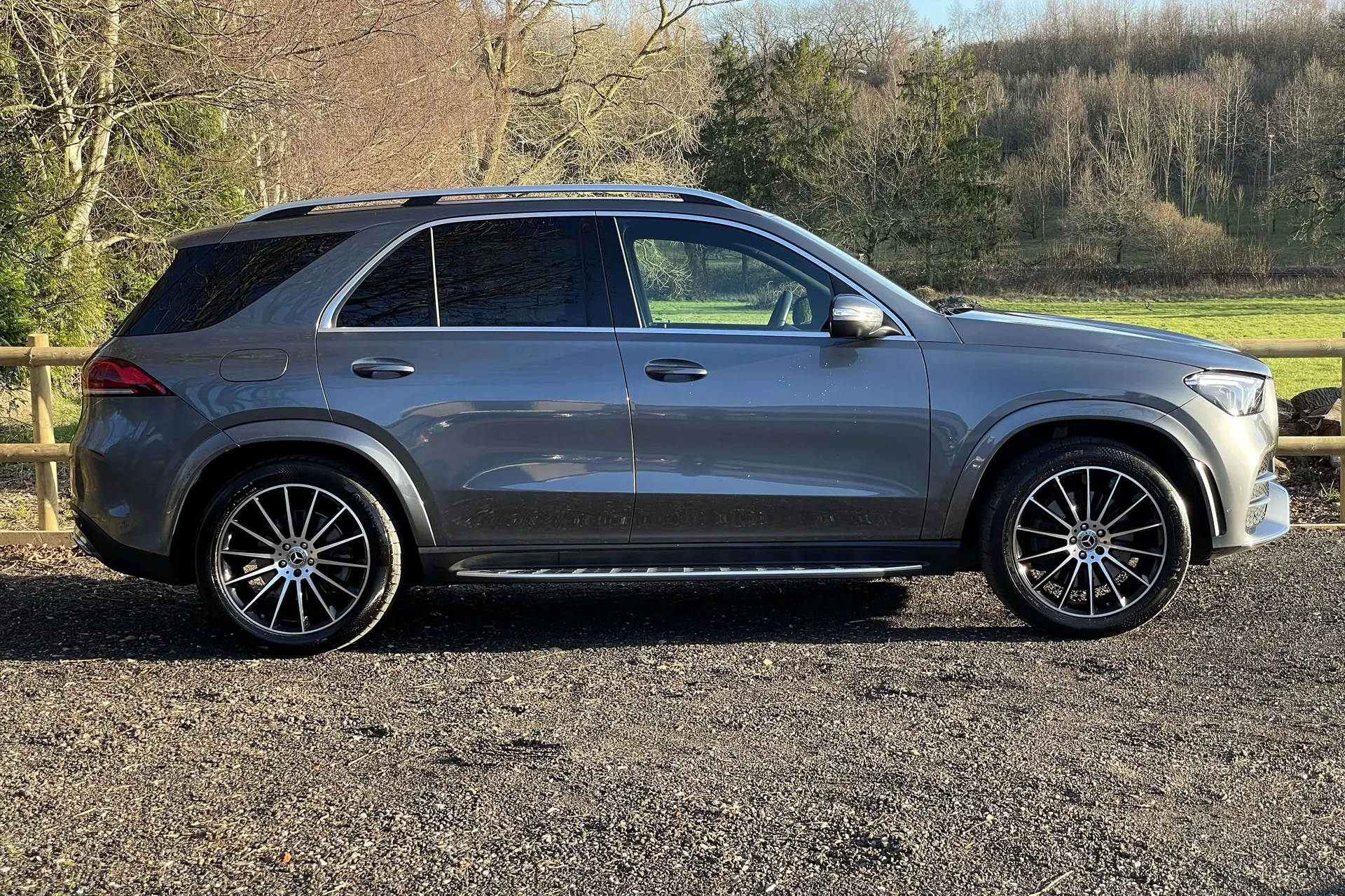 MERCEDES-BENZ GLE thumbnail image number 4