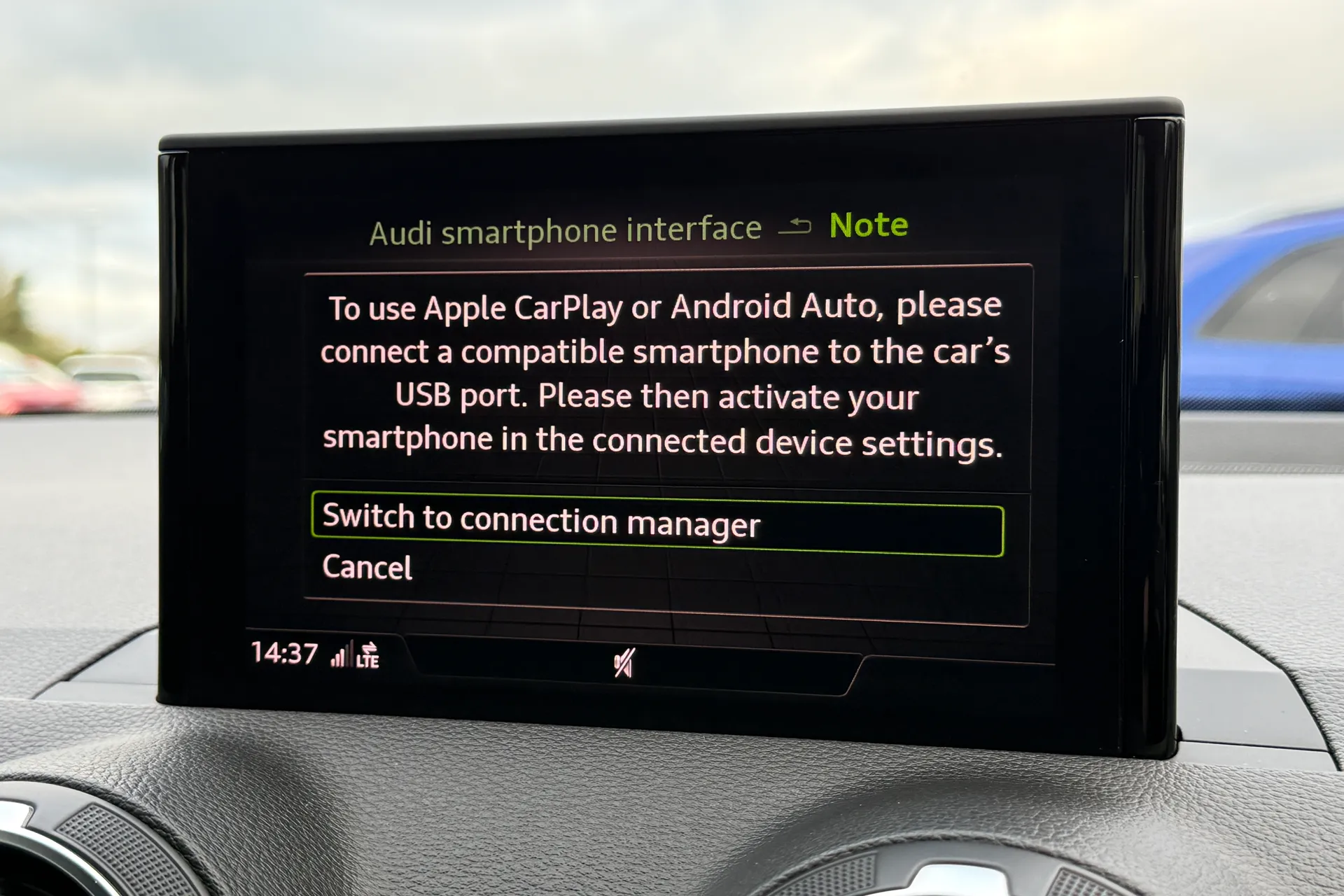 Audi Q2 thumbnail image number 10