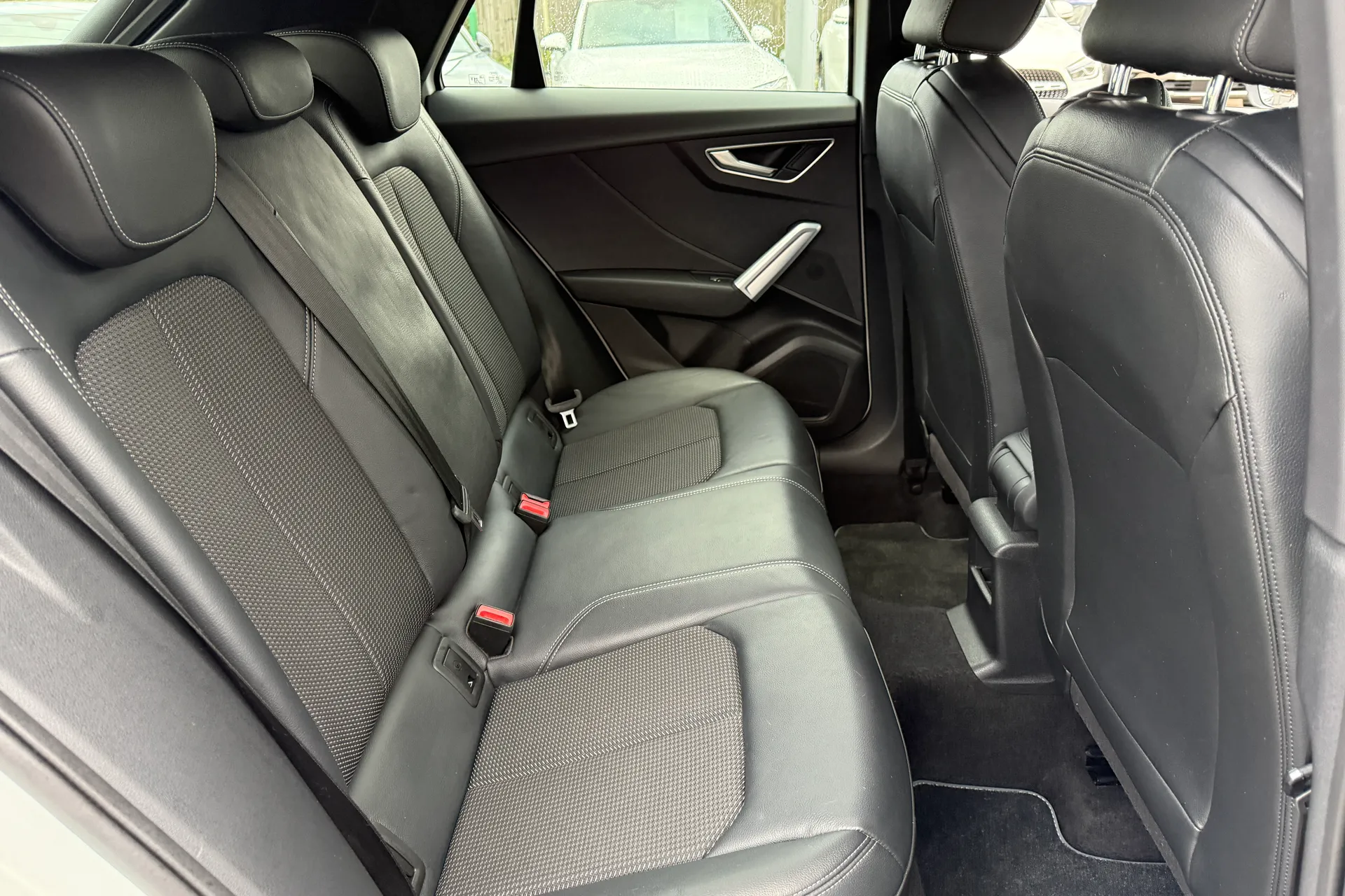 Audi Q2 thumbnail image number 39