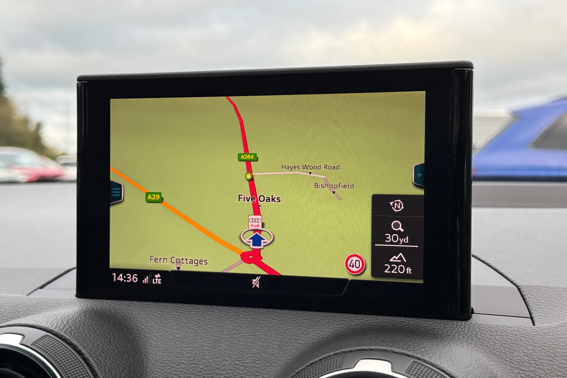 Audi Q2 thumbnail image number 4