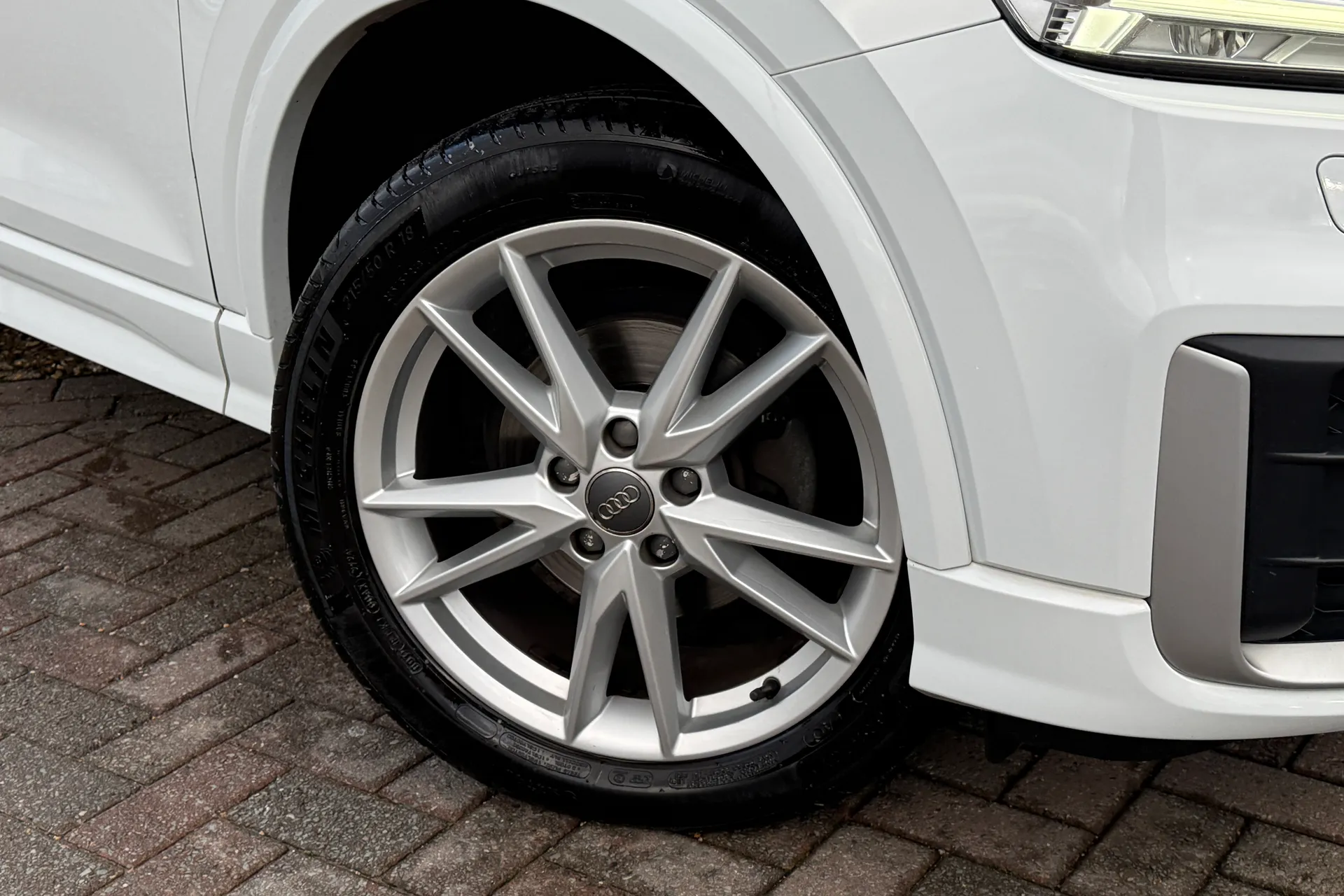 Audi Q2 thumbnail image number 7