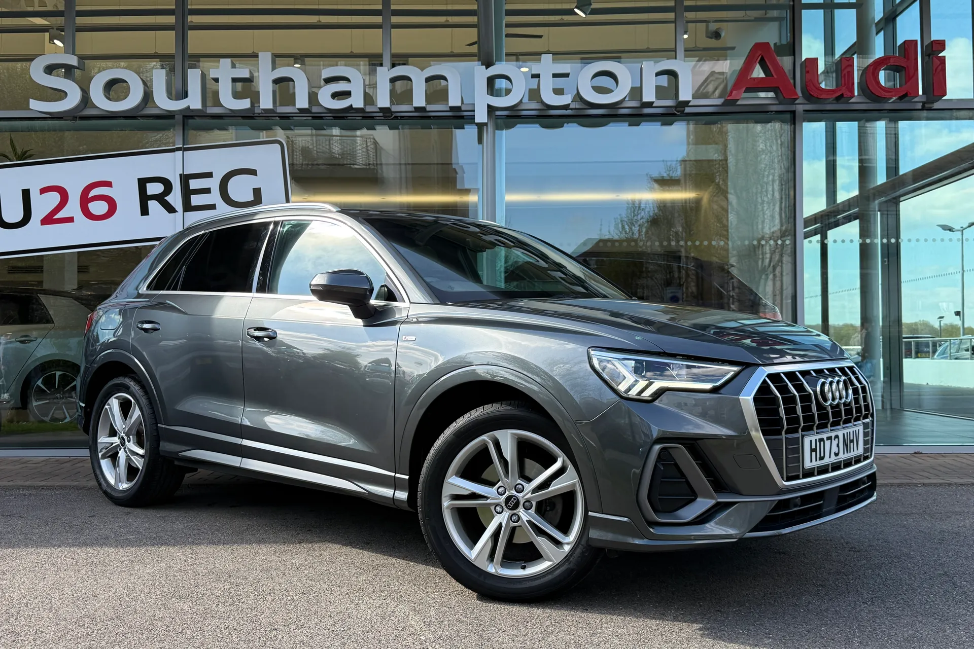 Audi Q3 focused image