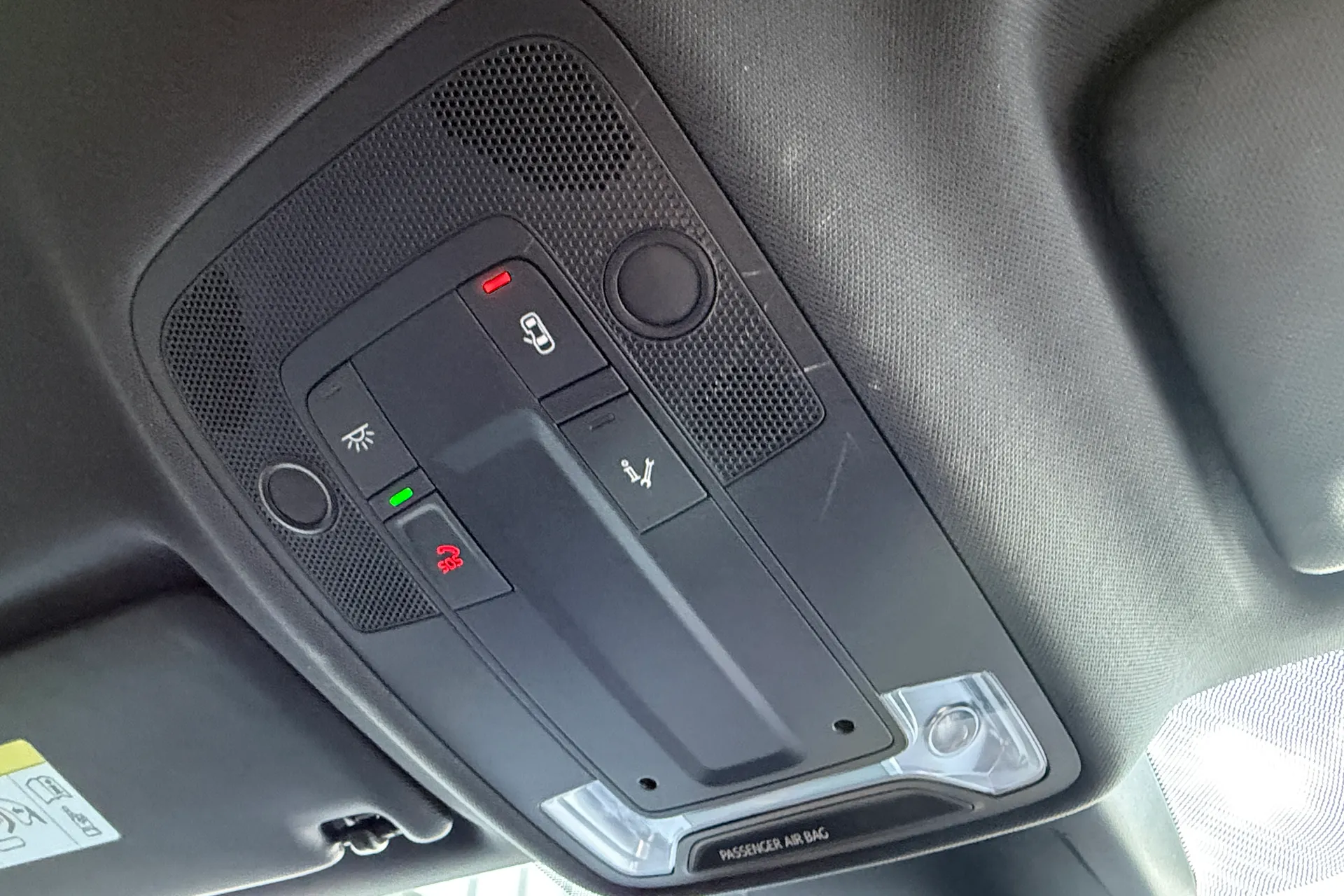 Audi Q3 thumbnail image number 27