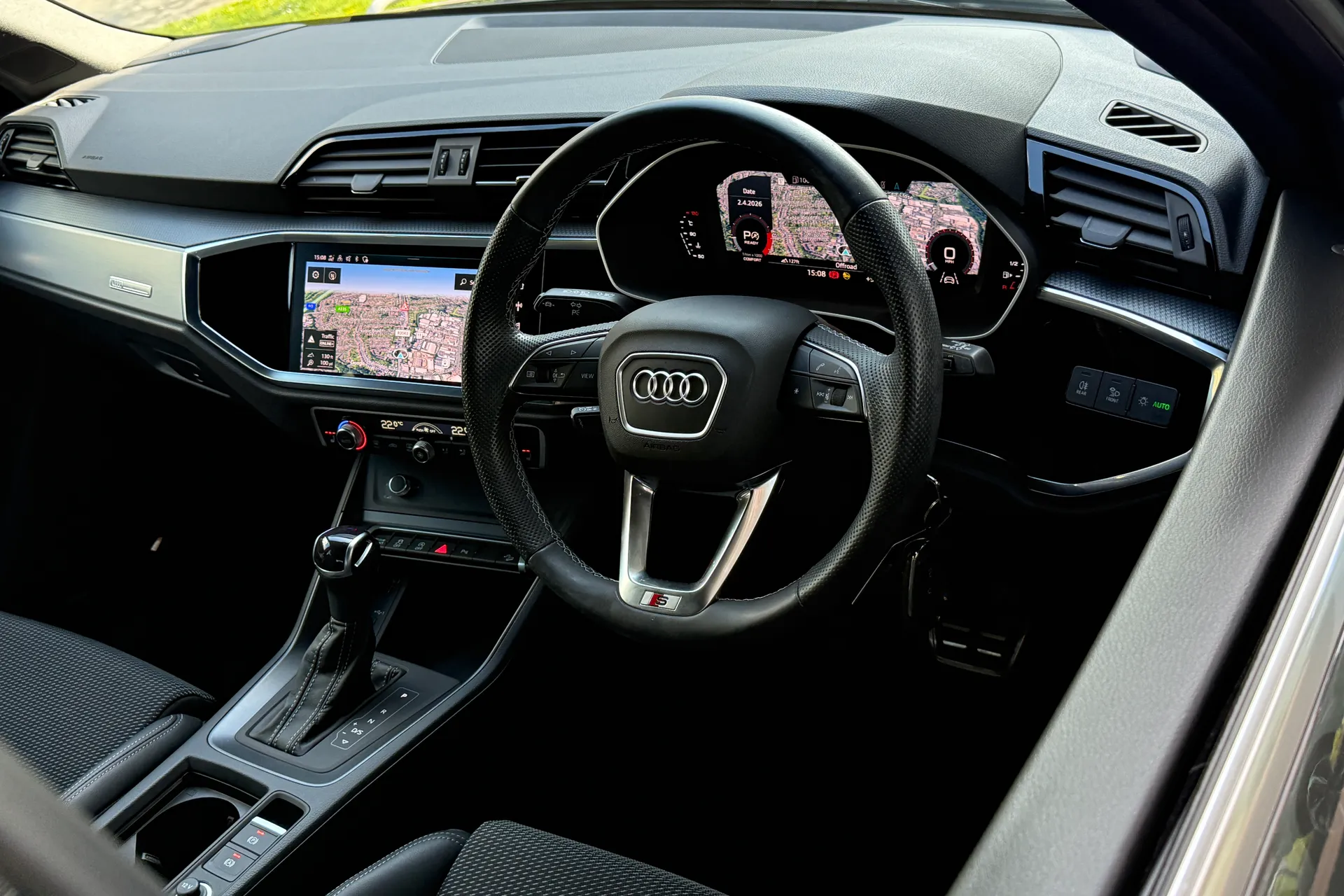 Audi Q3 thumbnail image number 33