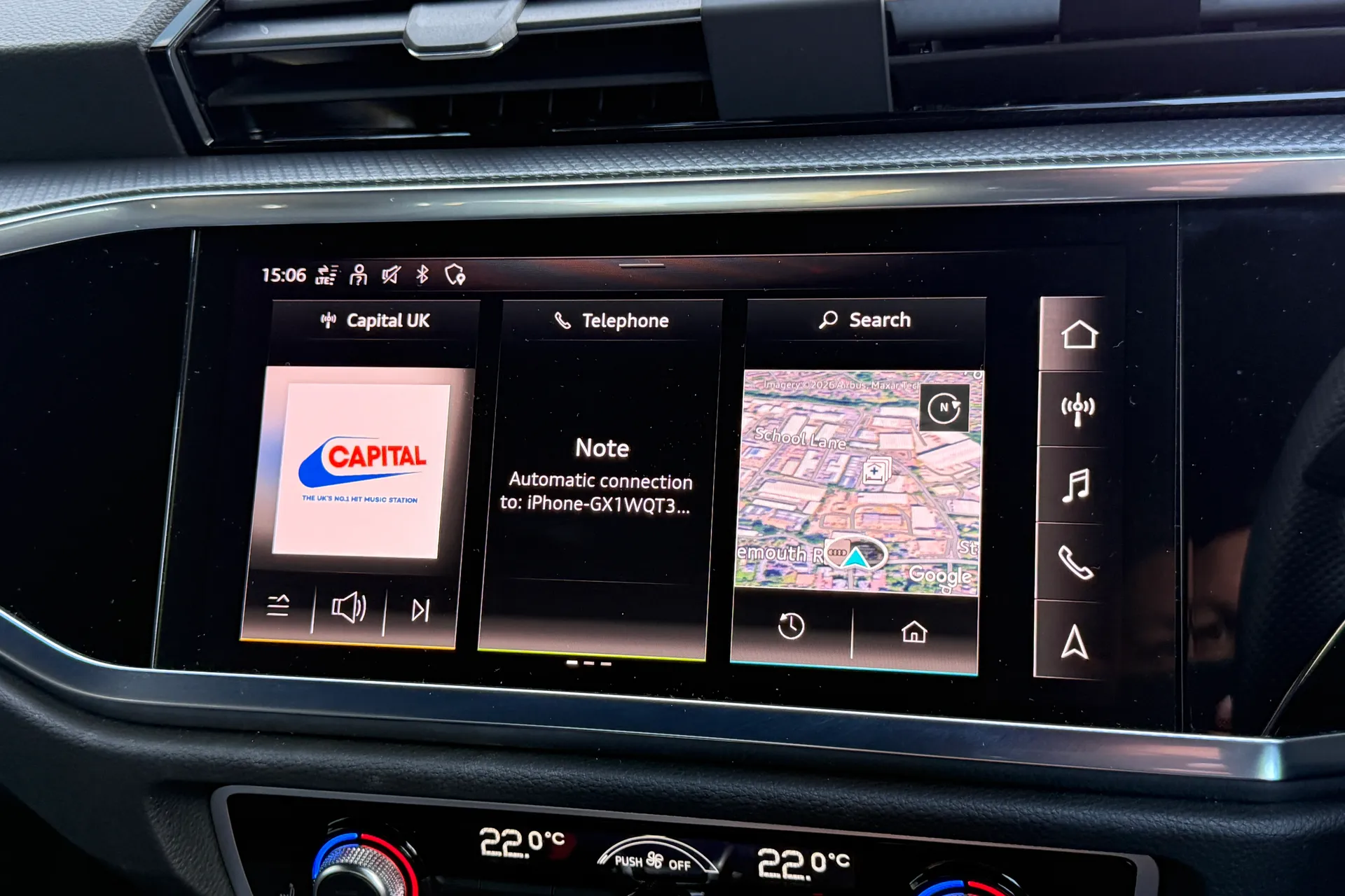 Audi Q3 thumbnail image number 14