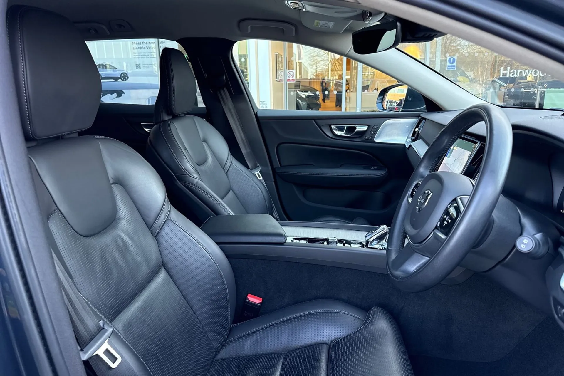 Volvo V60 thumbnail image number 26