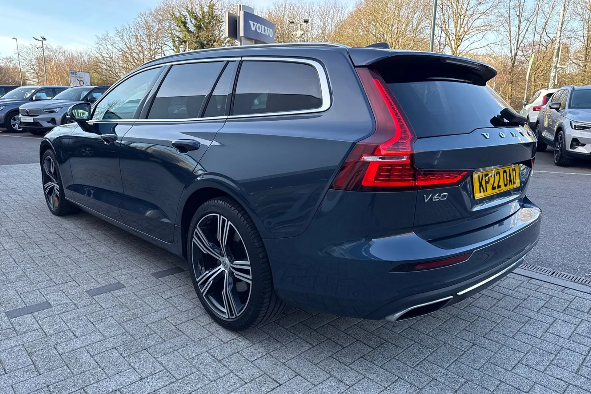Volvo V60 thumbnail image number 10