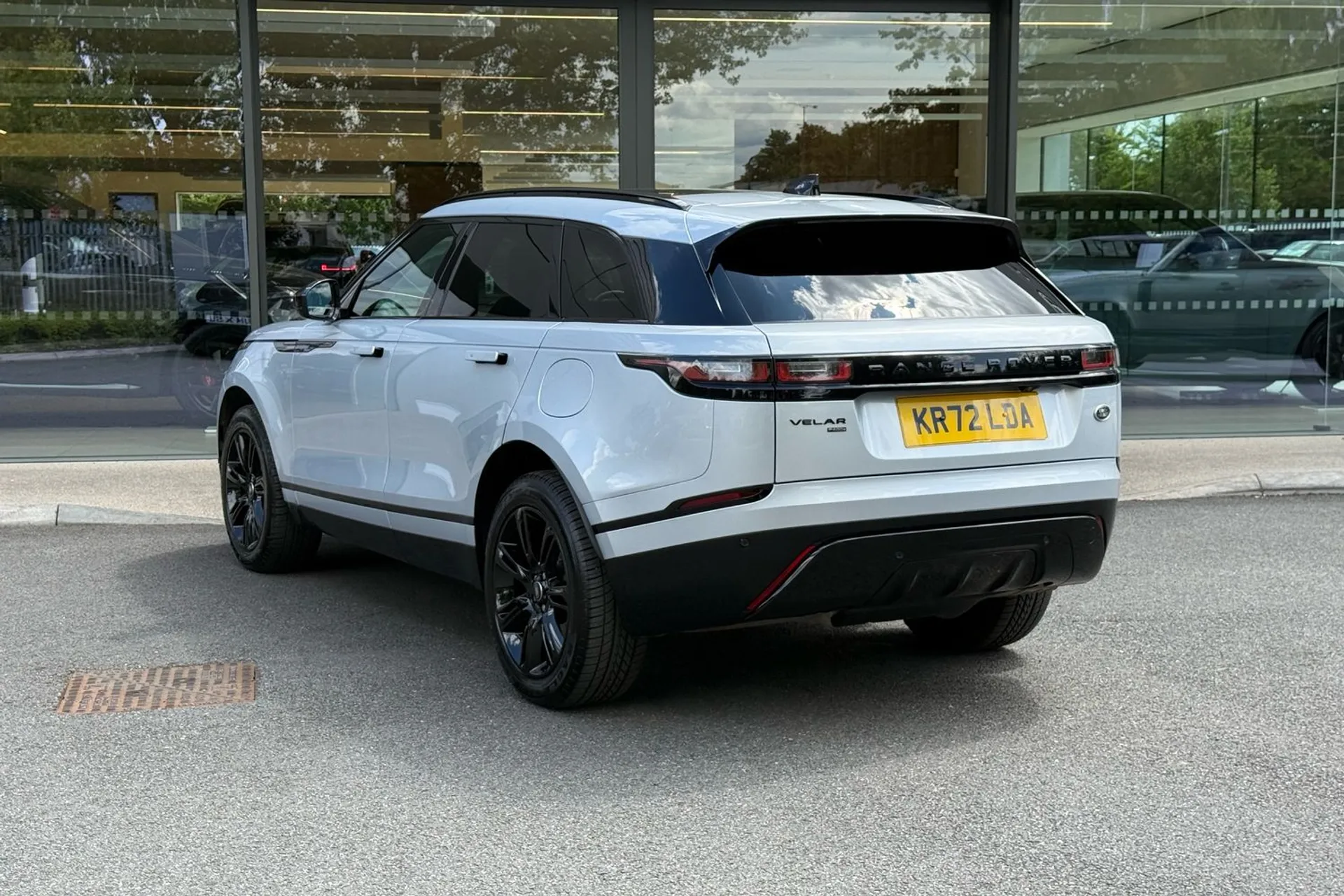 LAND ROVER RANGE ROVER VELAR thumbnail image number 65