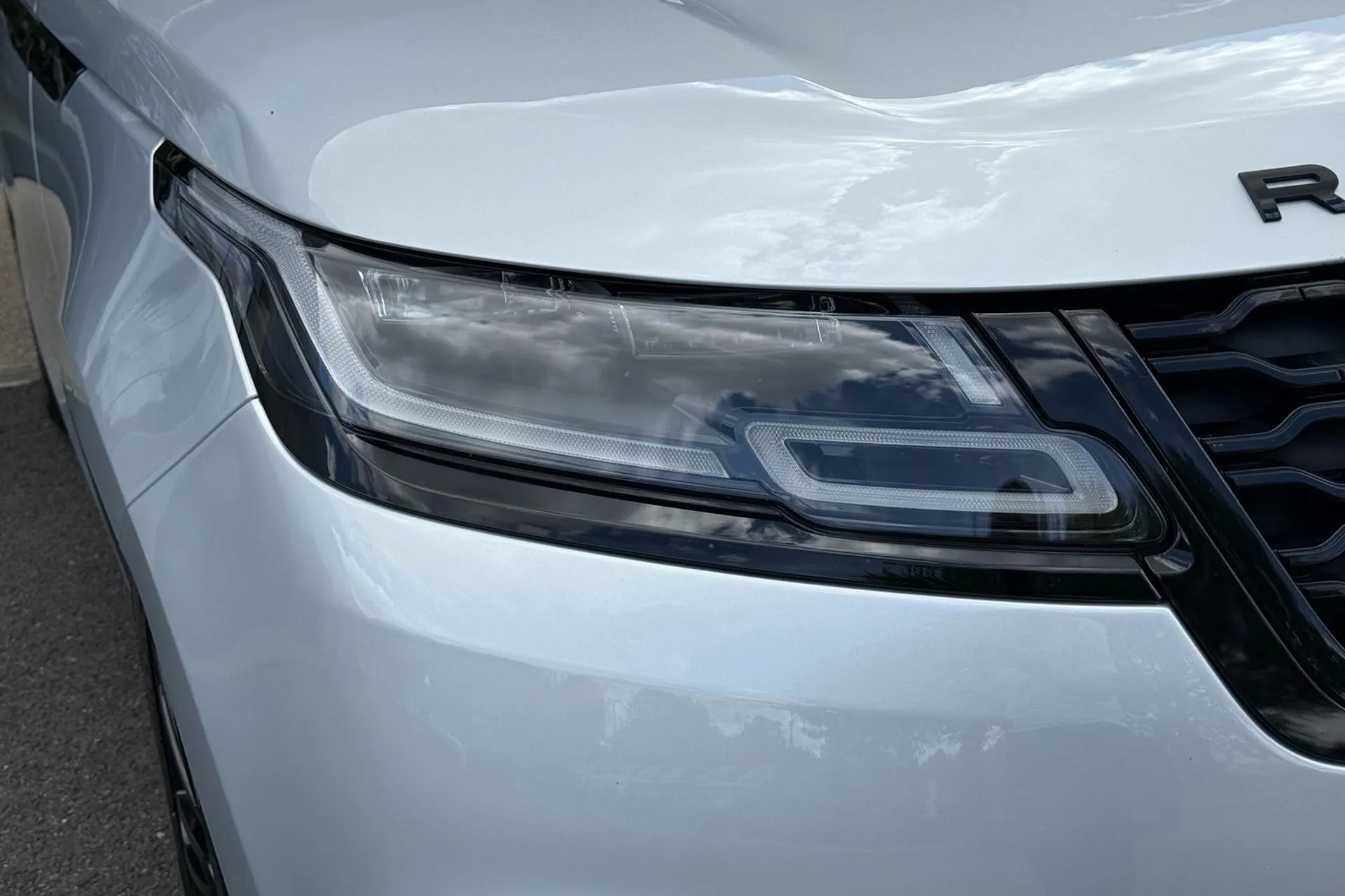 LAND ROVER RANGE ROVER VELAR thumbnail image number 62