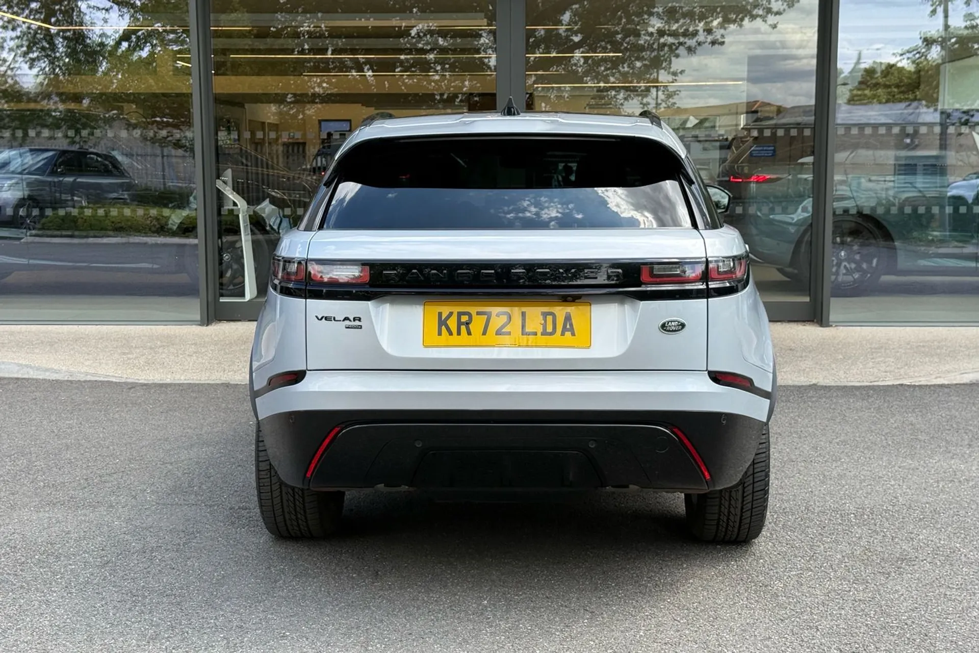 LAND ROVER RANGE ROVER VELAR thumbnail image number 8