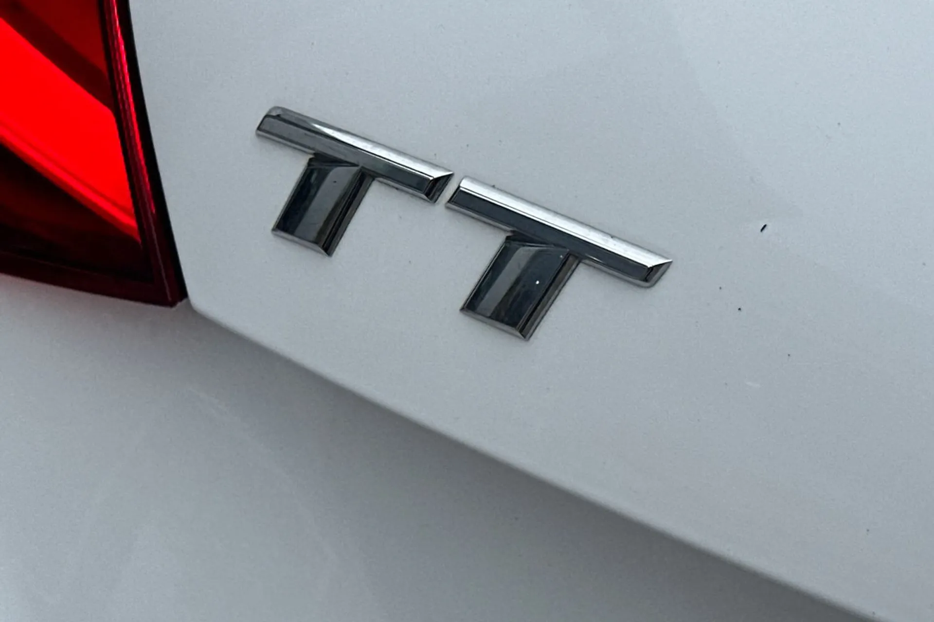 Audi TT thumbnail image number 48