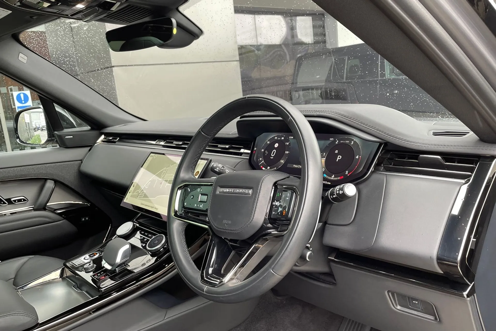 LAND ROVER RANGE ROVER SPORT thumbnail image number 16