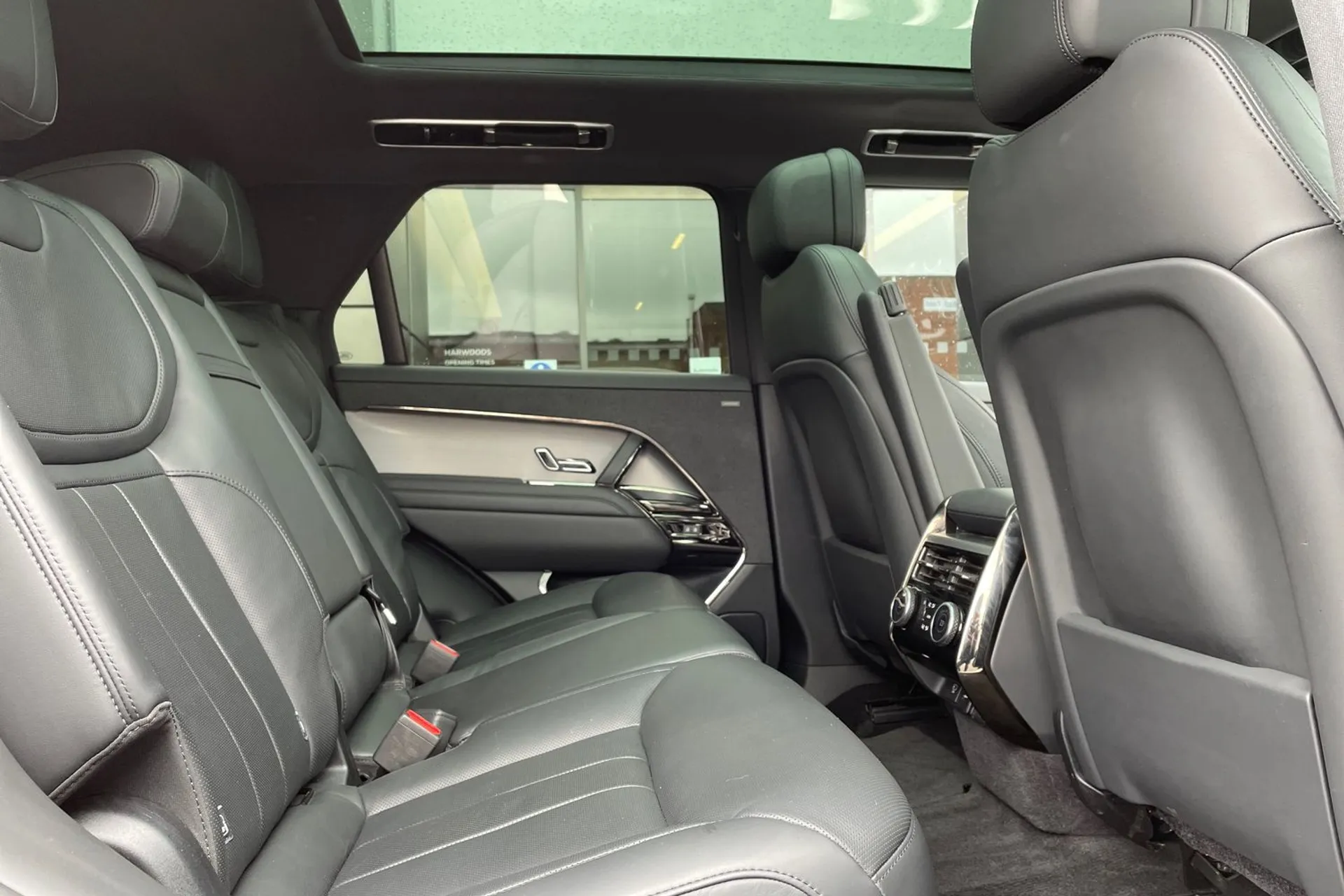 LAND ROVER RANGE ROVER SPORT thumbnail image number 41