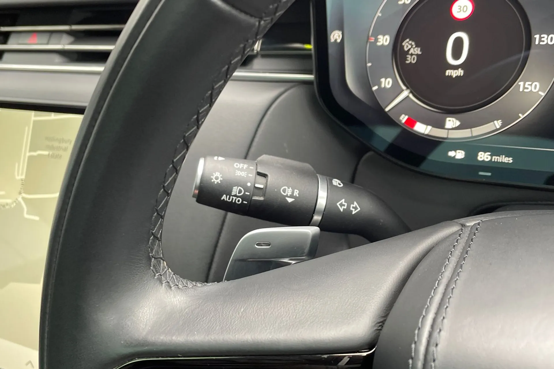 LAND ROVER RANGE ROVER SPORT thumbnail image number 60