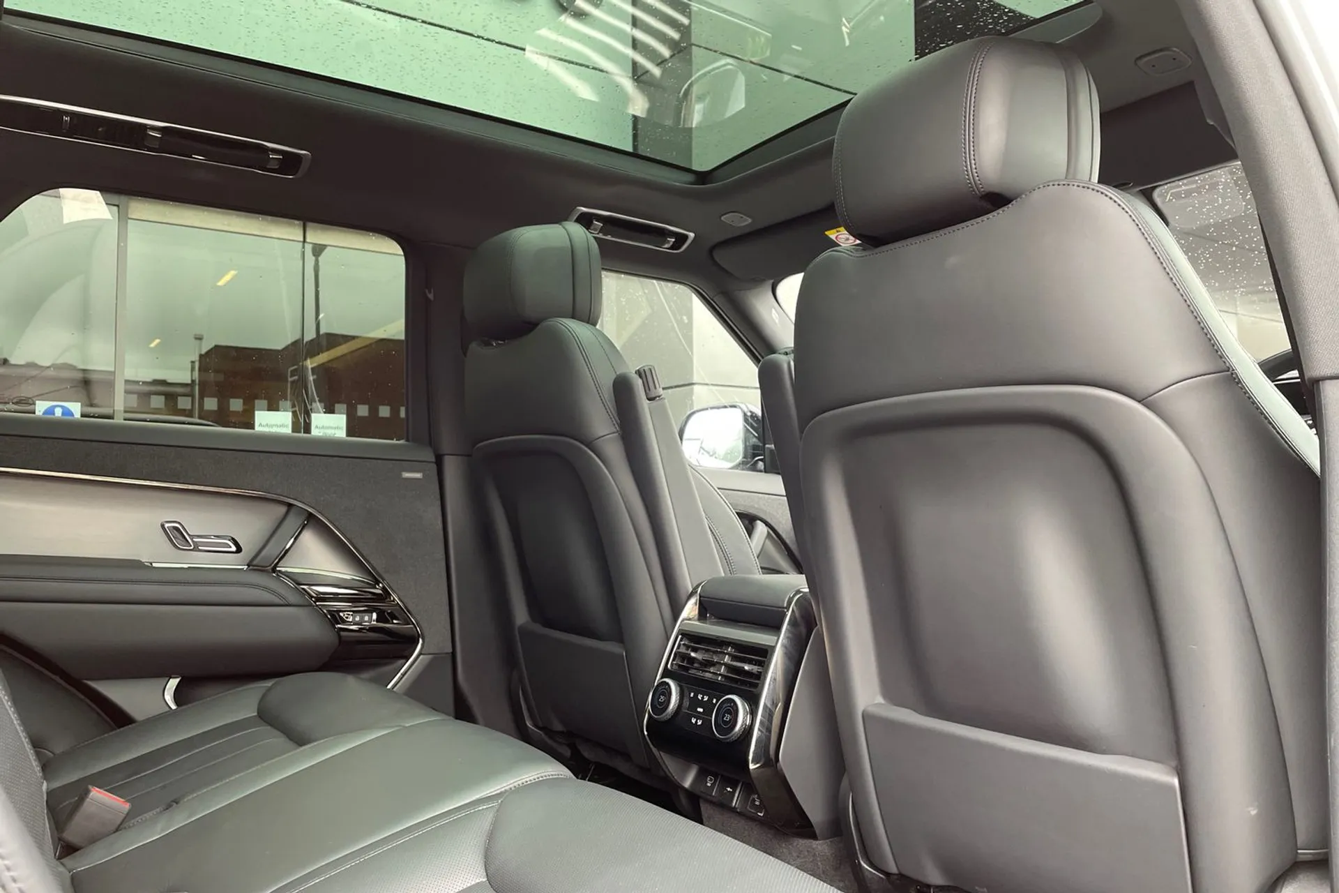 LAND ROVER RANGE ROVER SPORT thumbnail image number 42