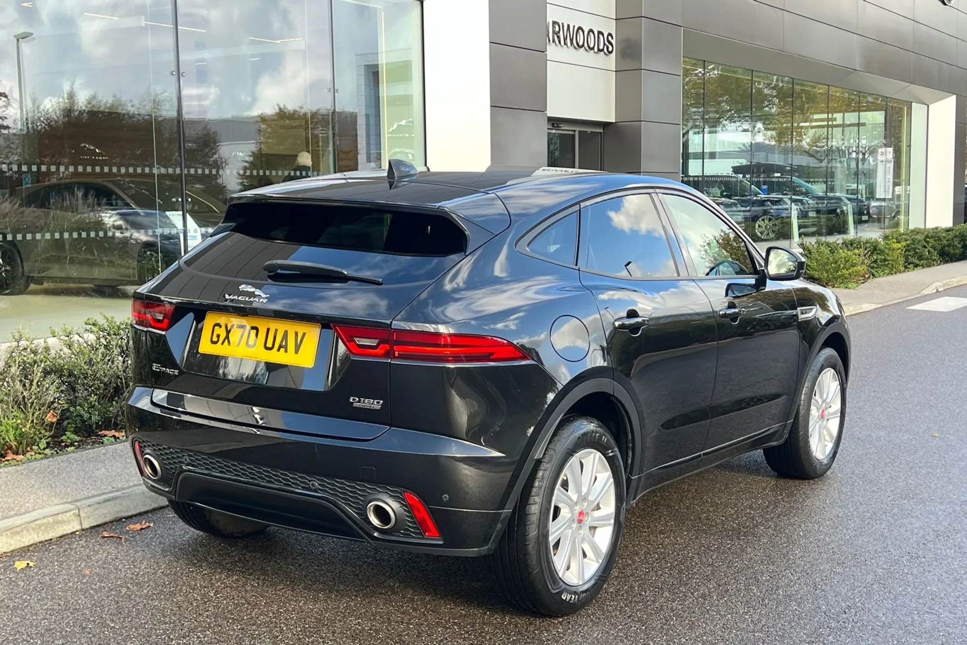 Jaguar E-PACE thumbnail image number 9