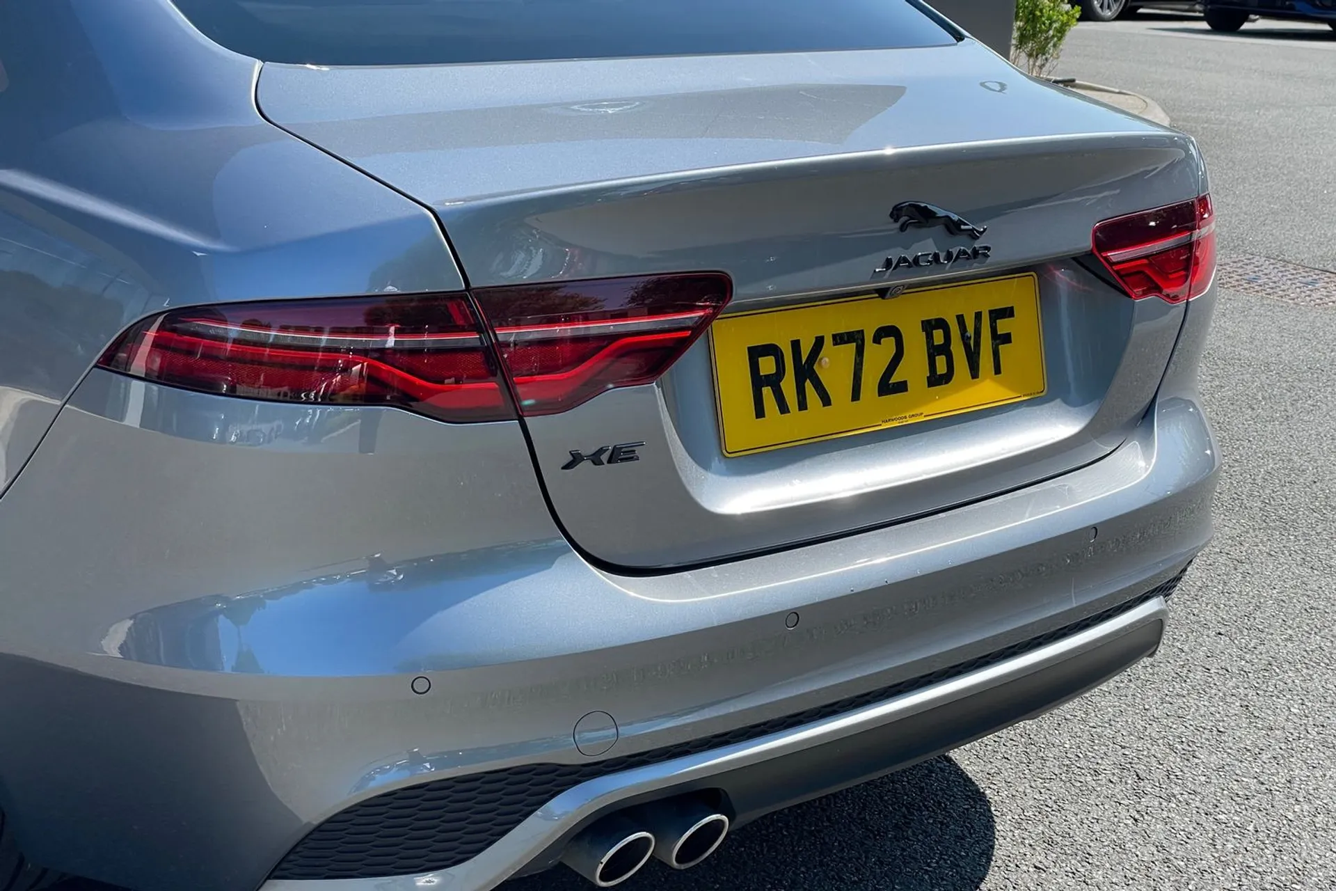 Jaguar XE thumbnail image number 44