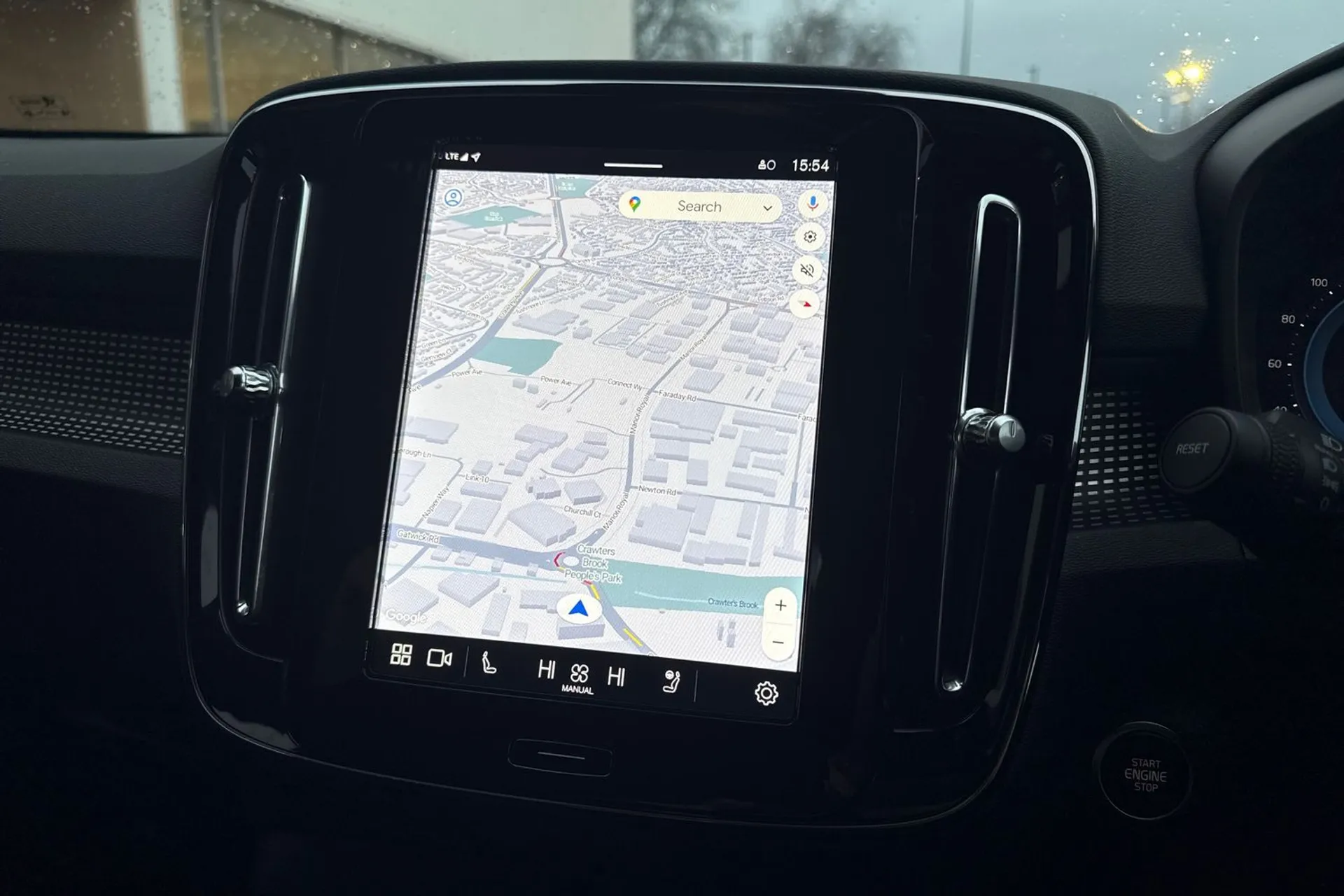 Volvo XC40 thumbnail image number 5