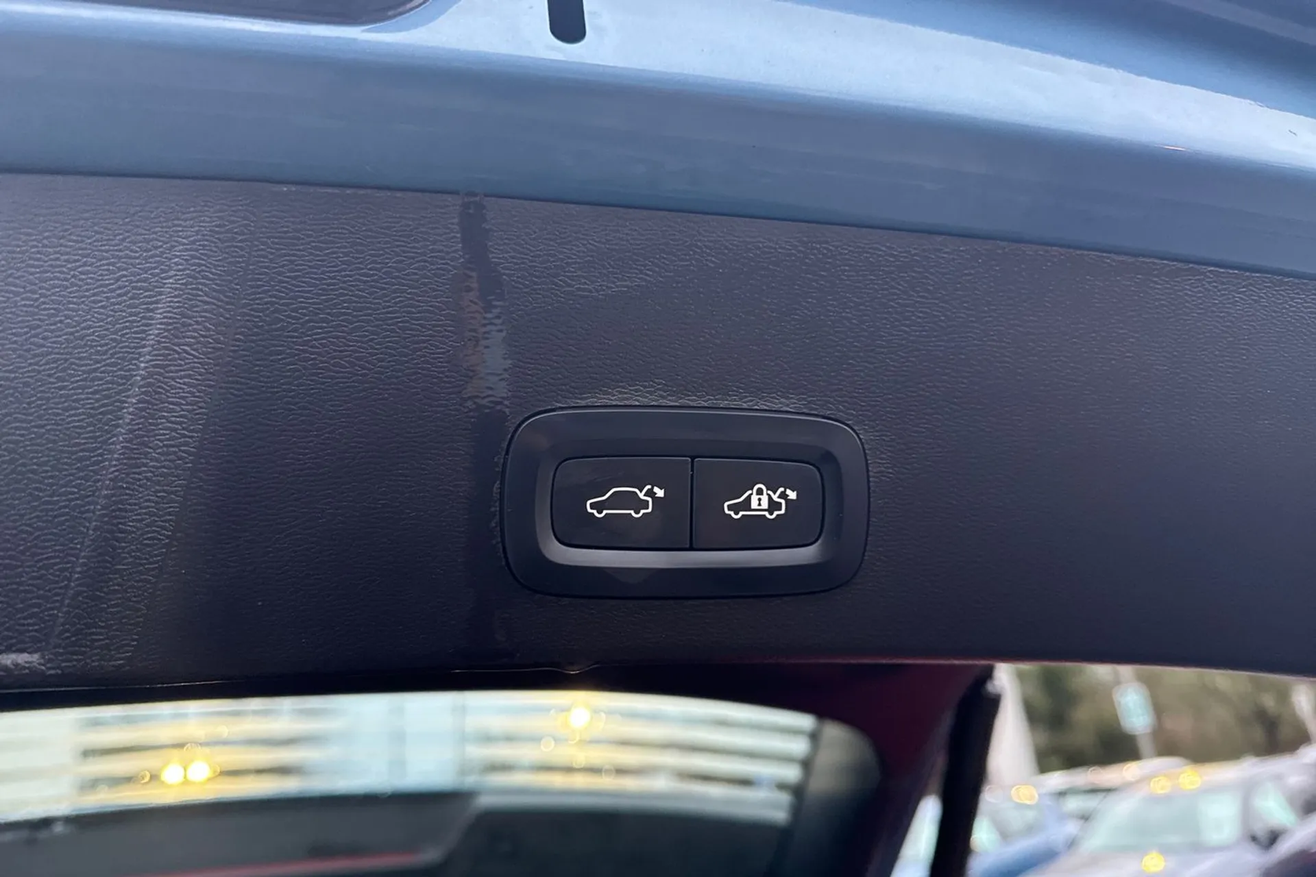 Volvo XC40 thumbnail image number 20