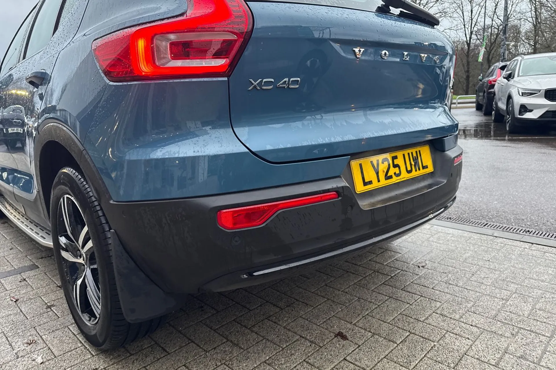 Volvo XC40 thumbnail image number 17