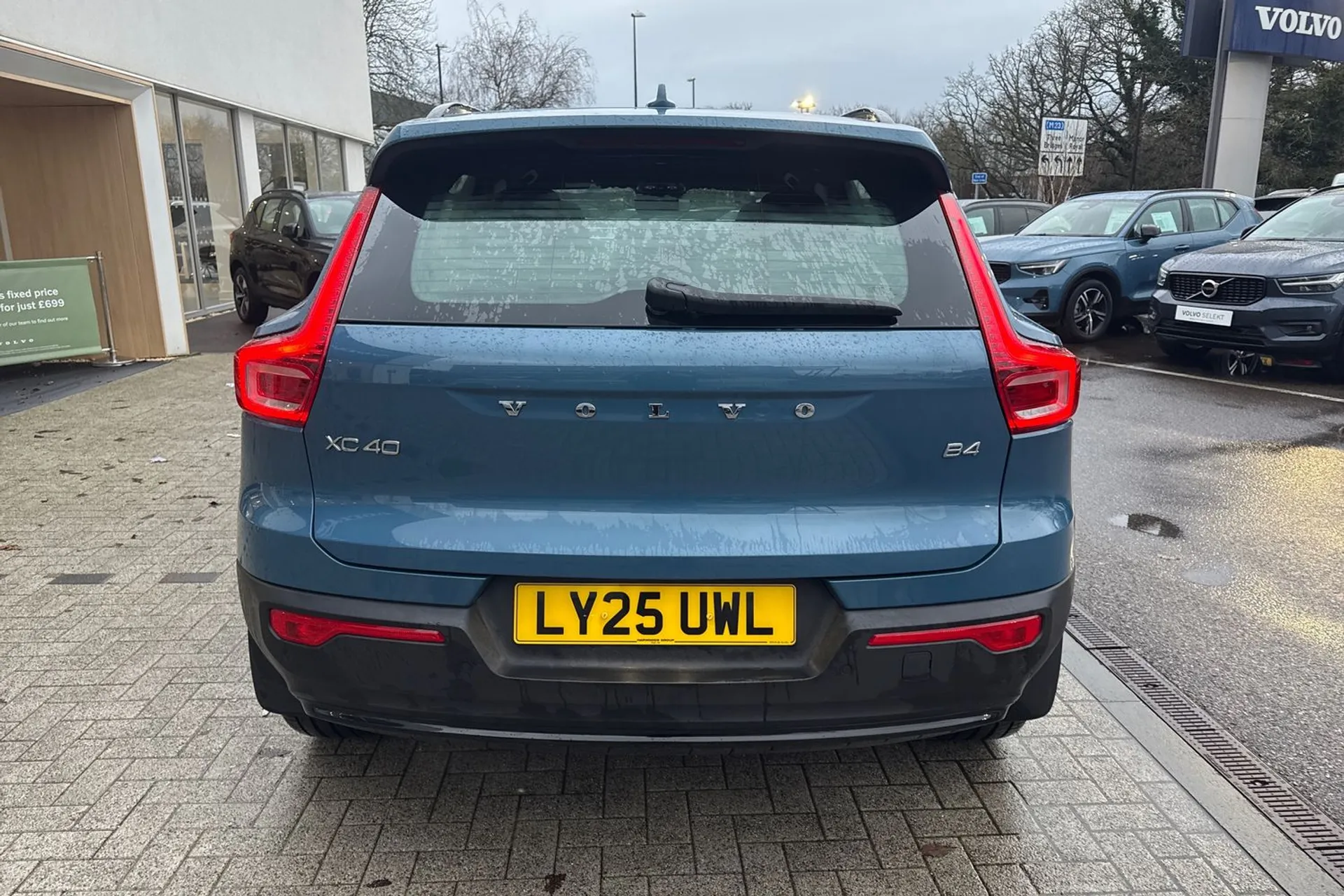 Volvo XC40 thumbnail image number 8