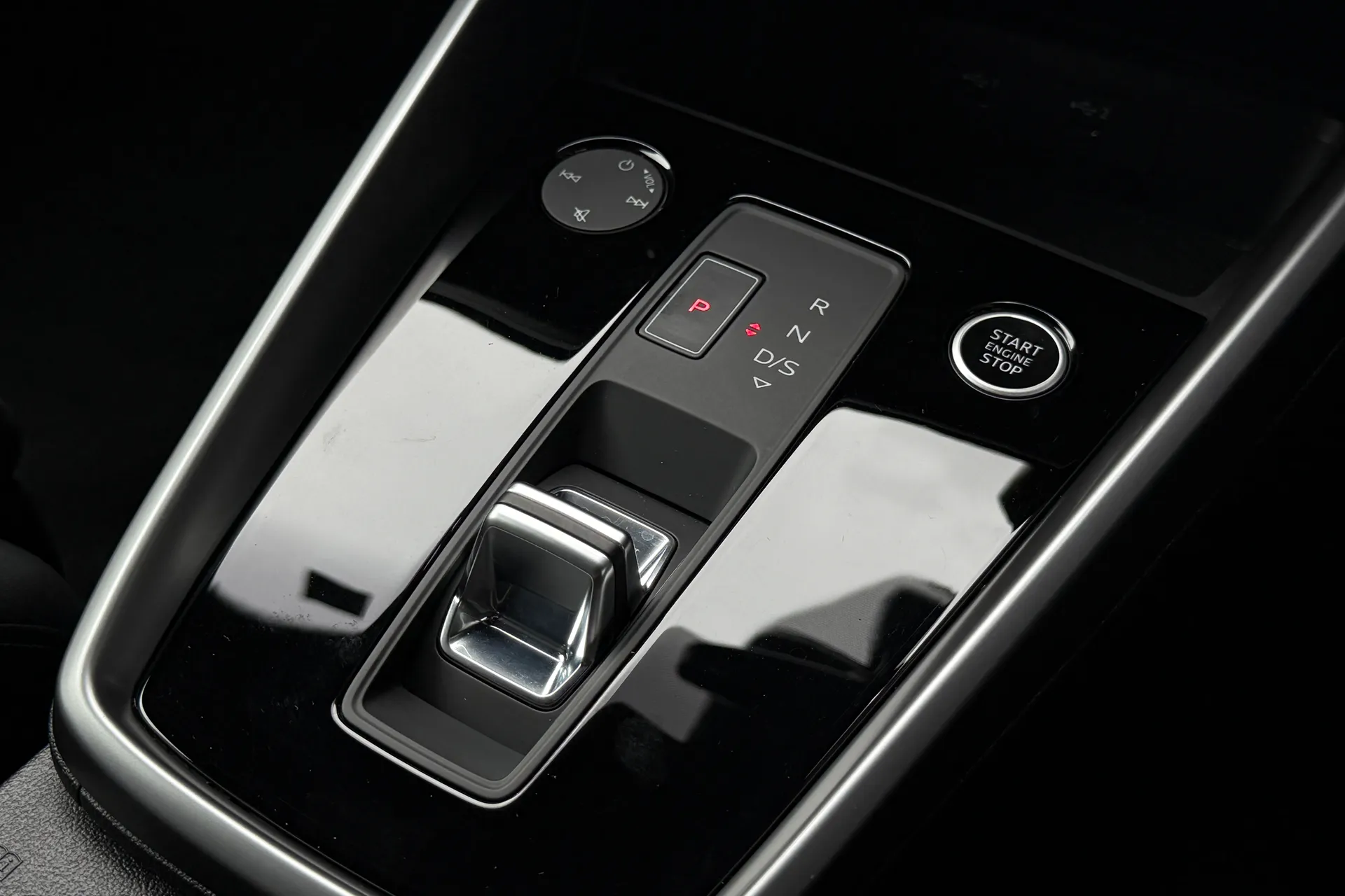 Audi A3 thumbnail image number 23