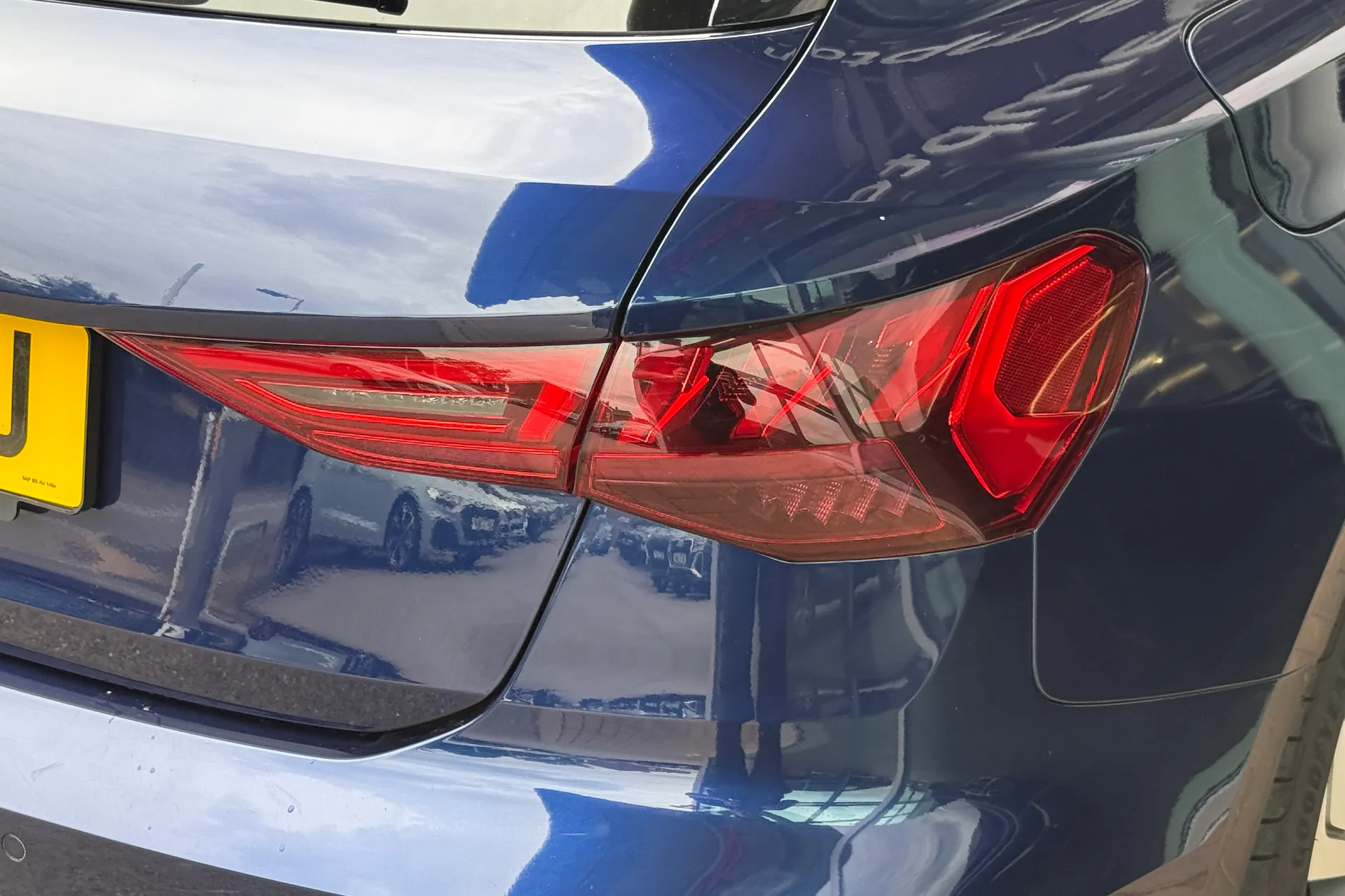 Audi A3 thumbnail image number 45