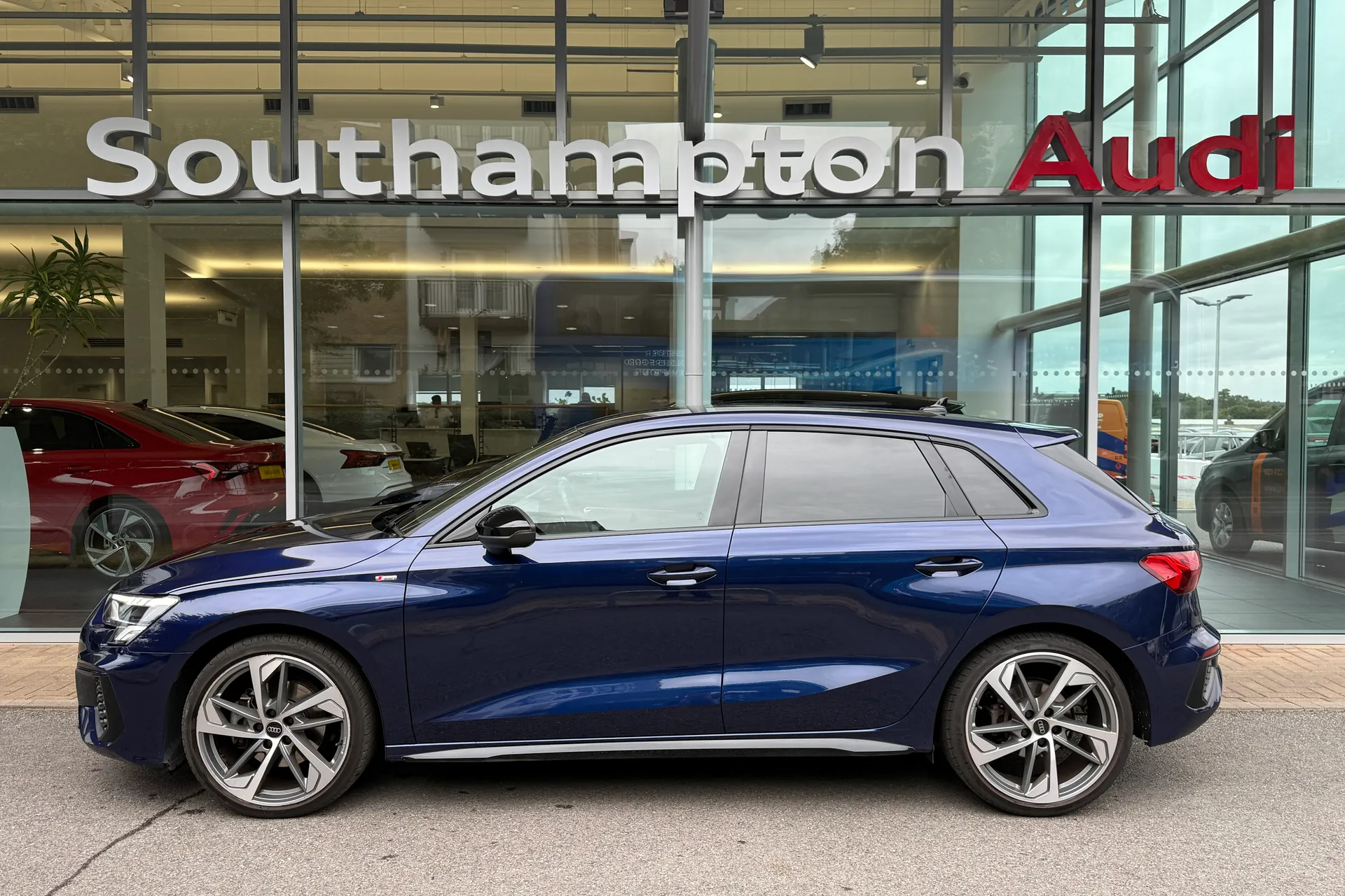 Audi A3 thumbnail image number 50