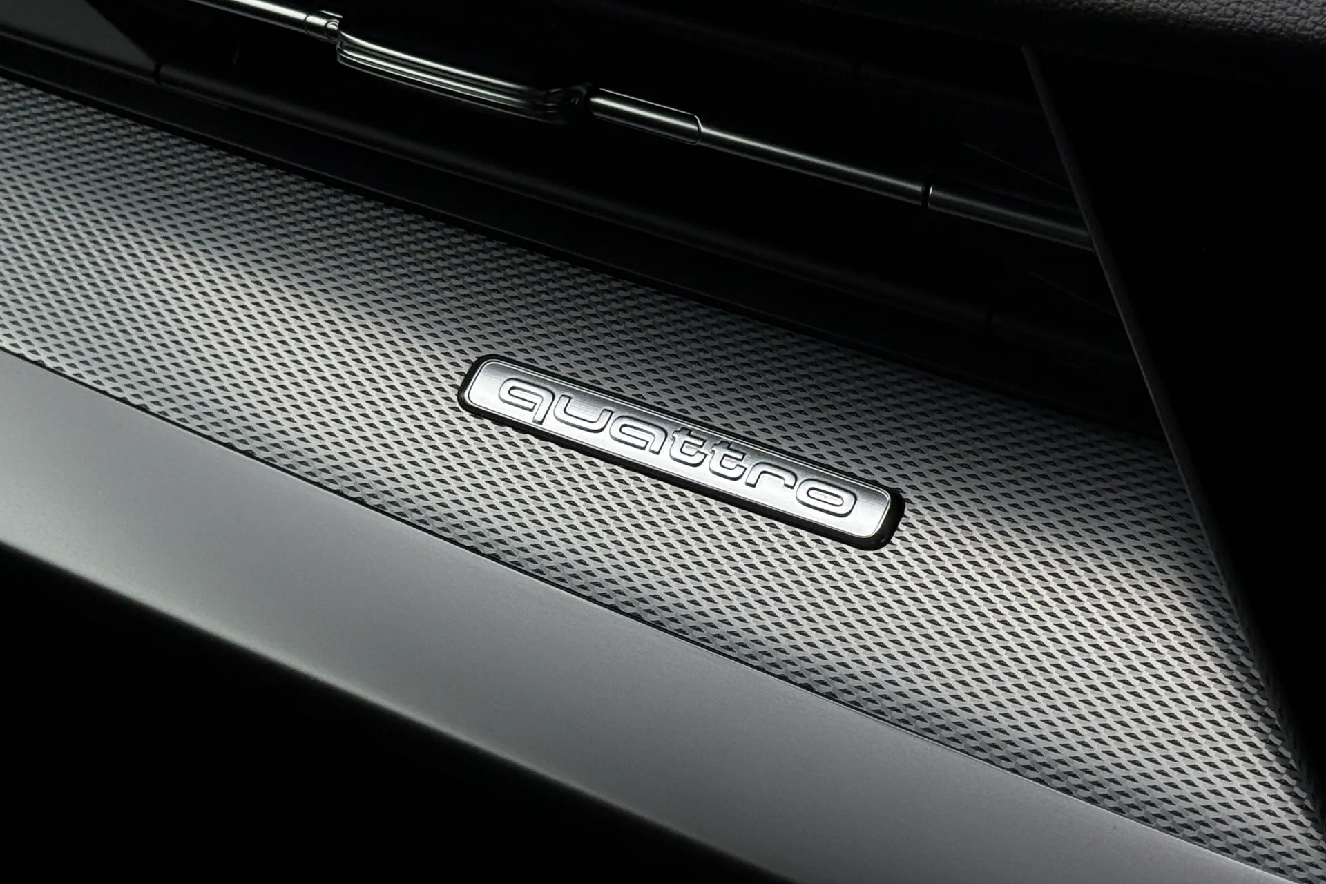 Audi A3 thumbnail image number 29