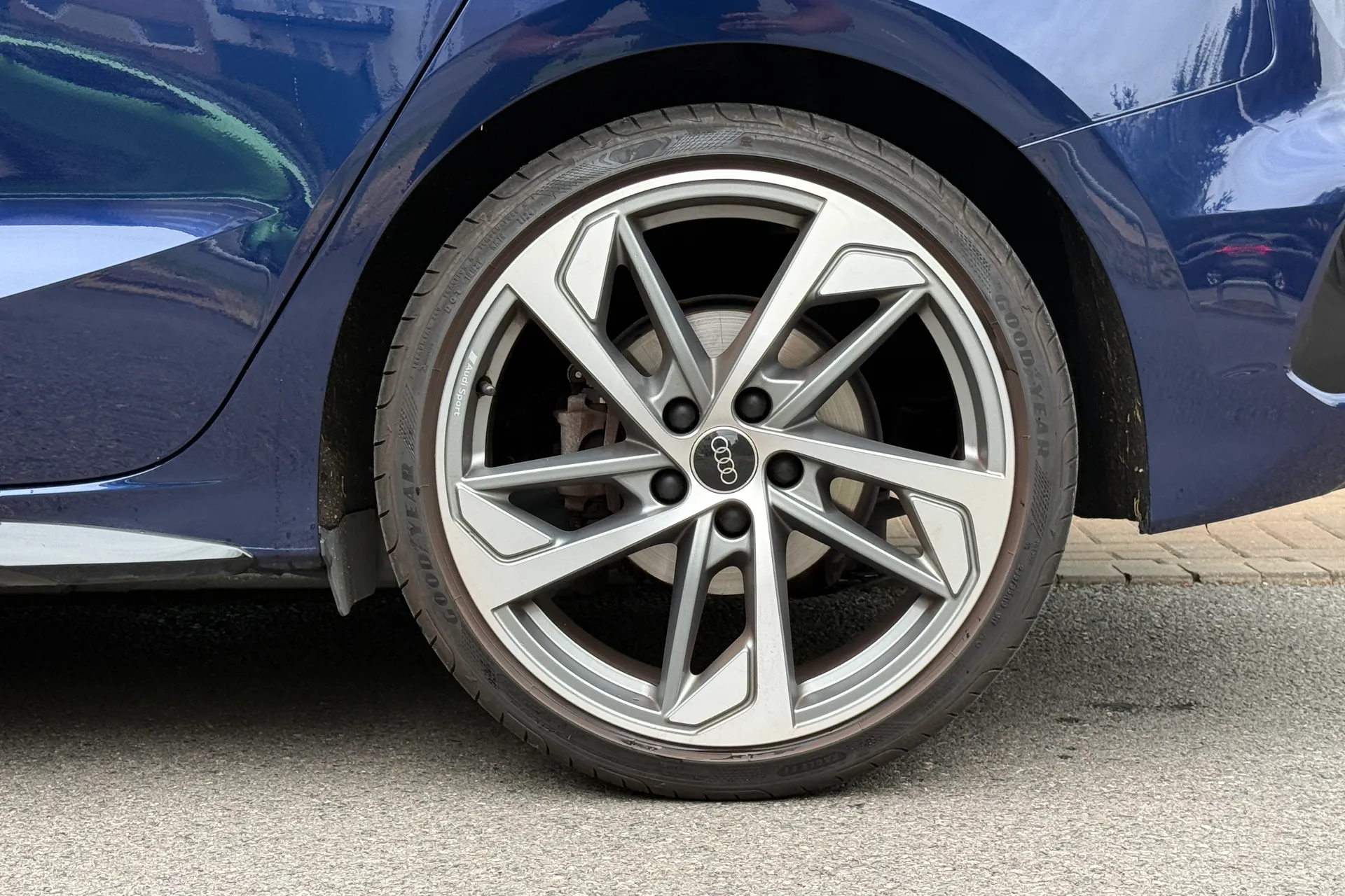 Audi A3 thumbnail image number 5