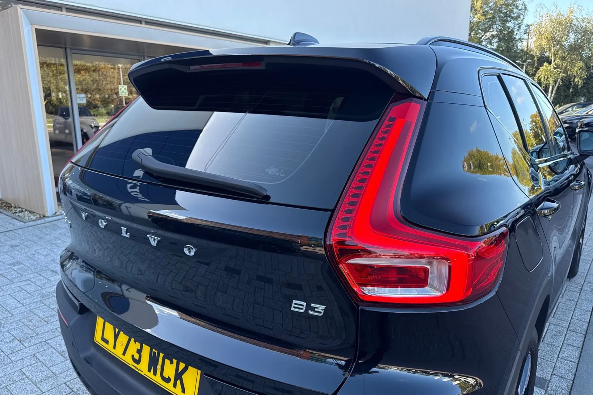 Volvo XC40 thumbnail image number 15