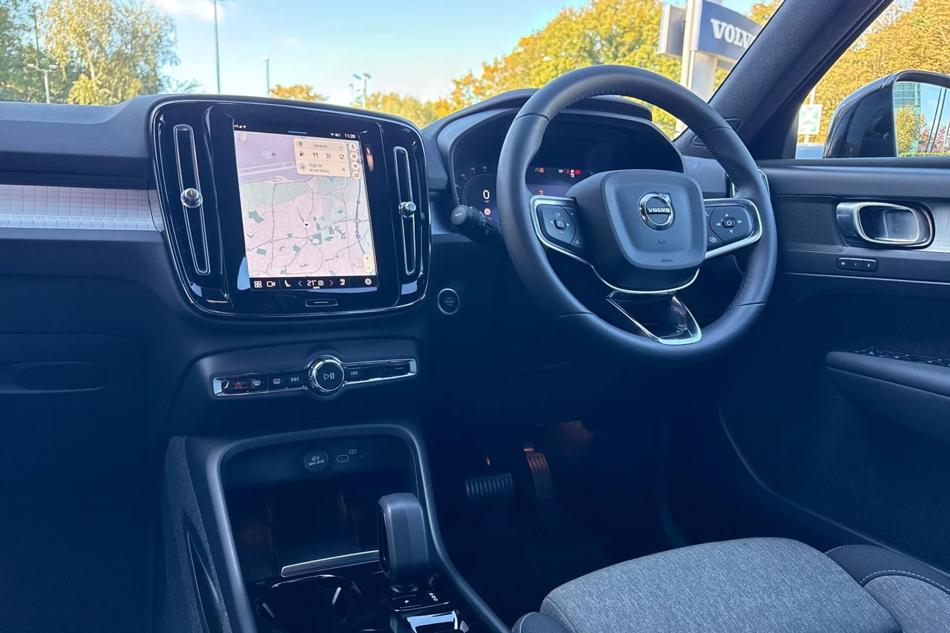 Volvo XC40 thumbnail image number 35