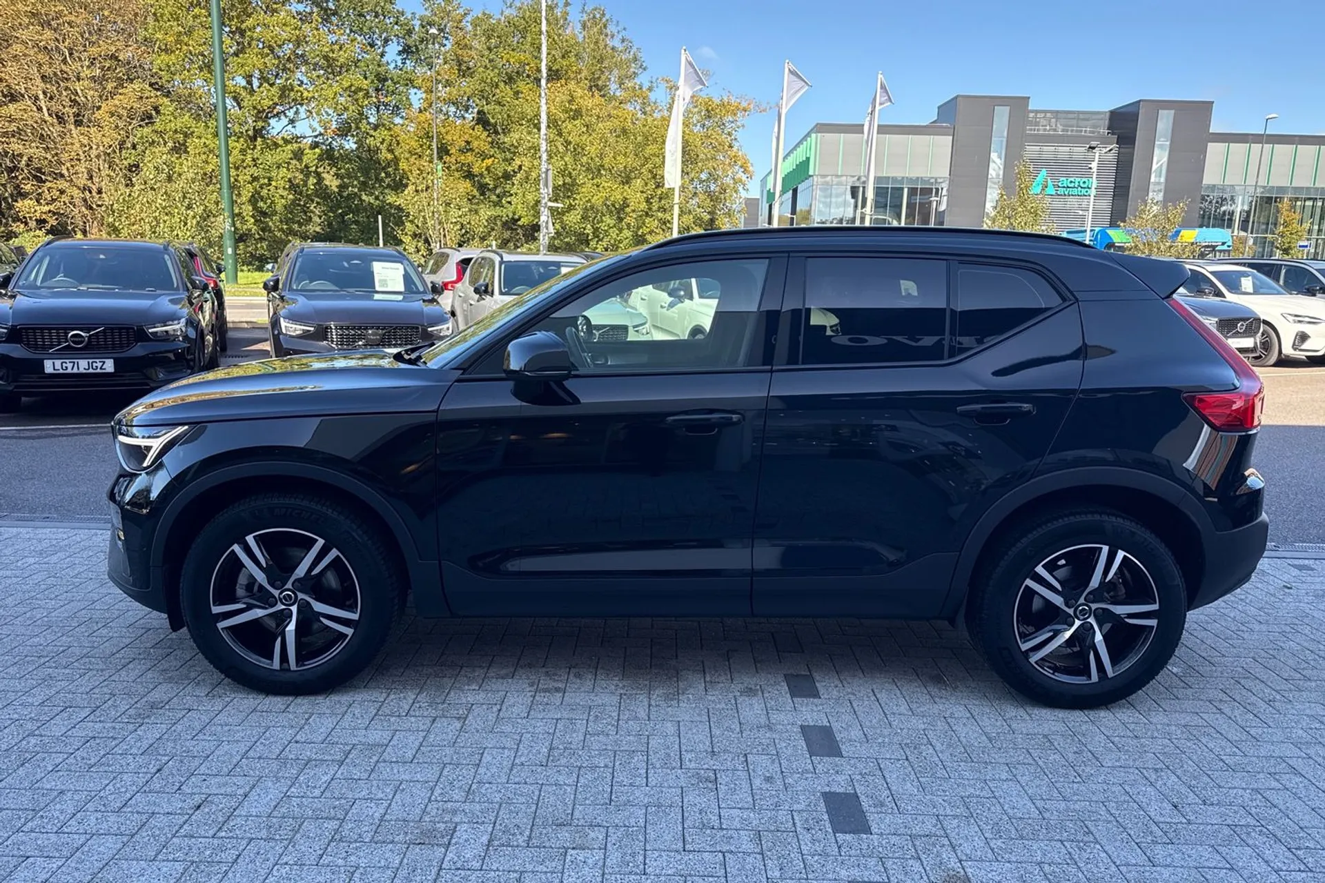 Volvo XC40 thumbnail image number 10