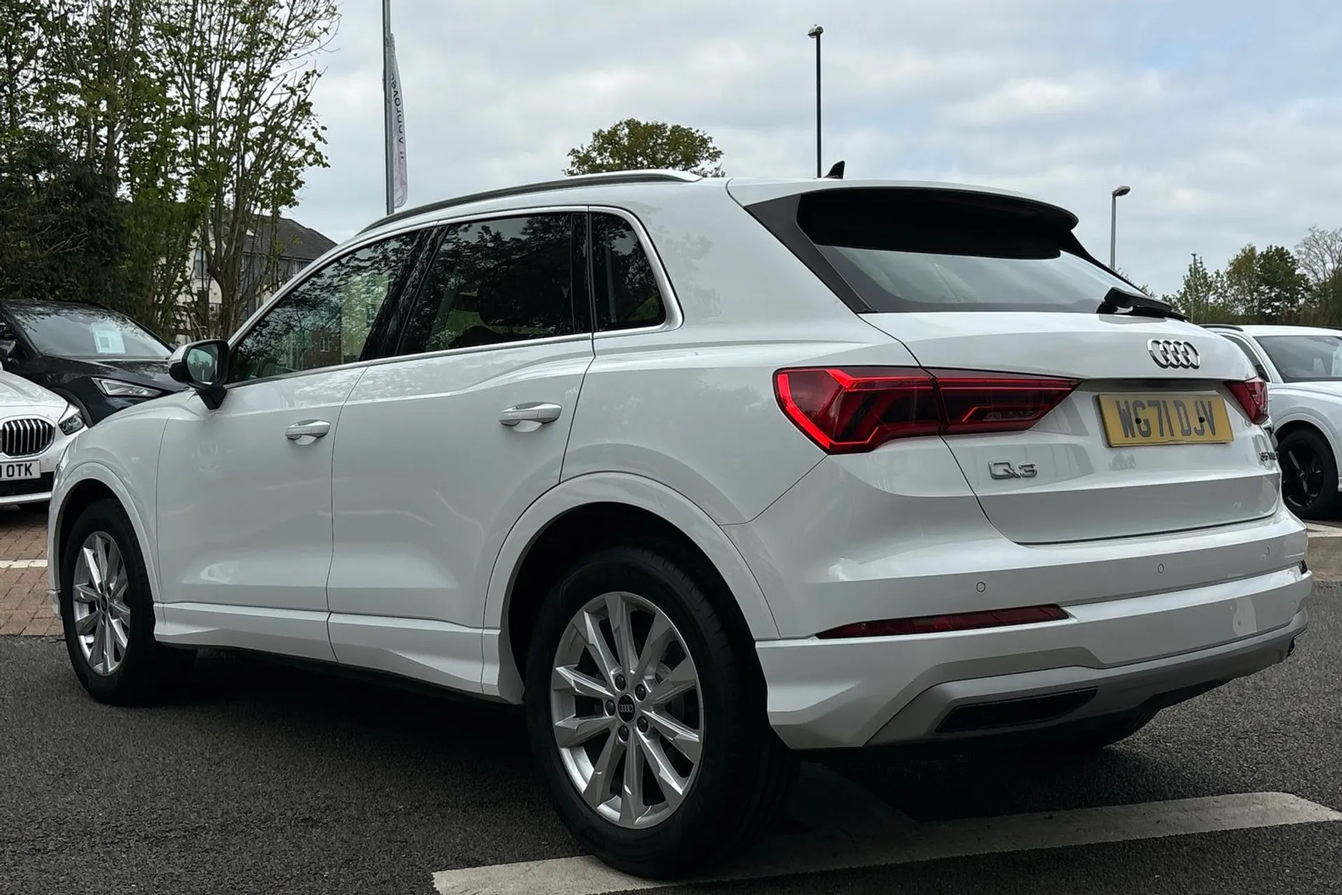 Audi Q3 thumbnail image number 8