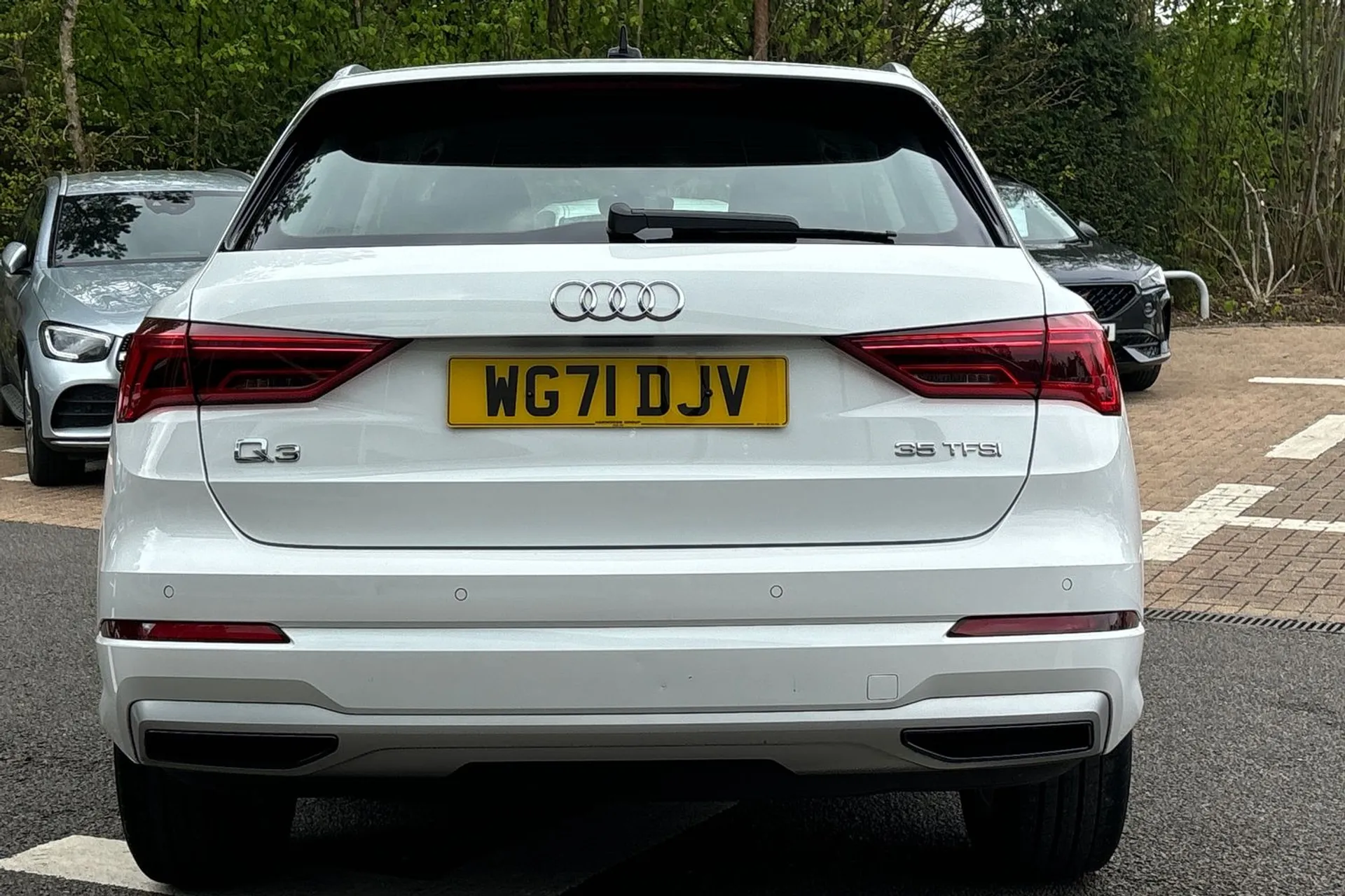 Audi Q3 thumbnail image number 7