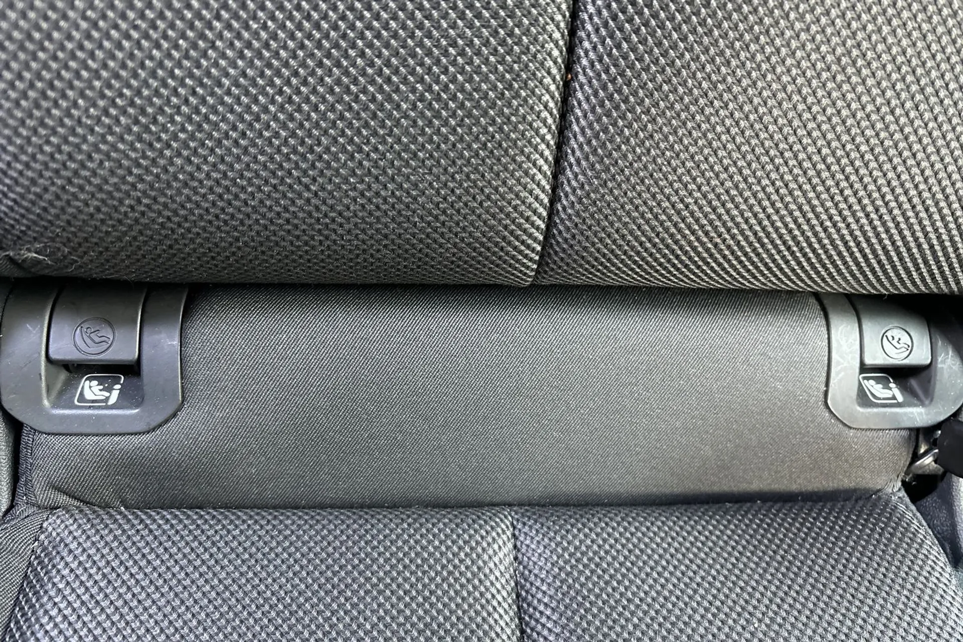 Audi Q3 thumbnail image number 23