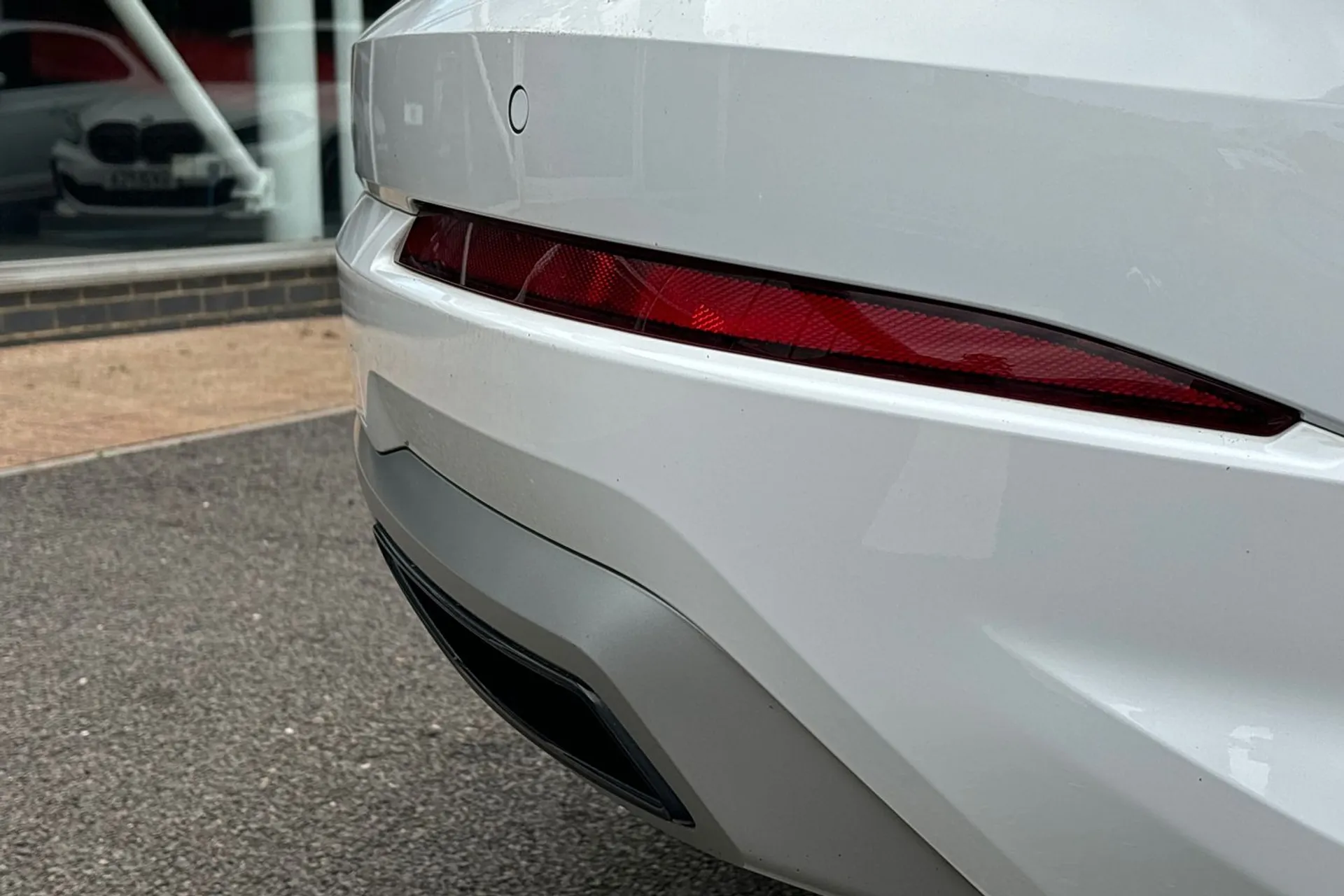 Audi Q3 thumbnail image number 16
