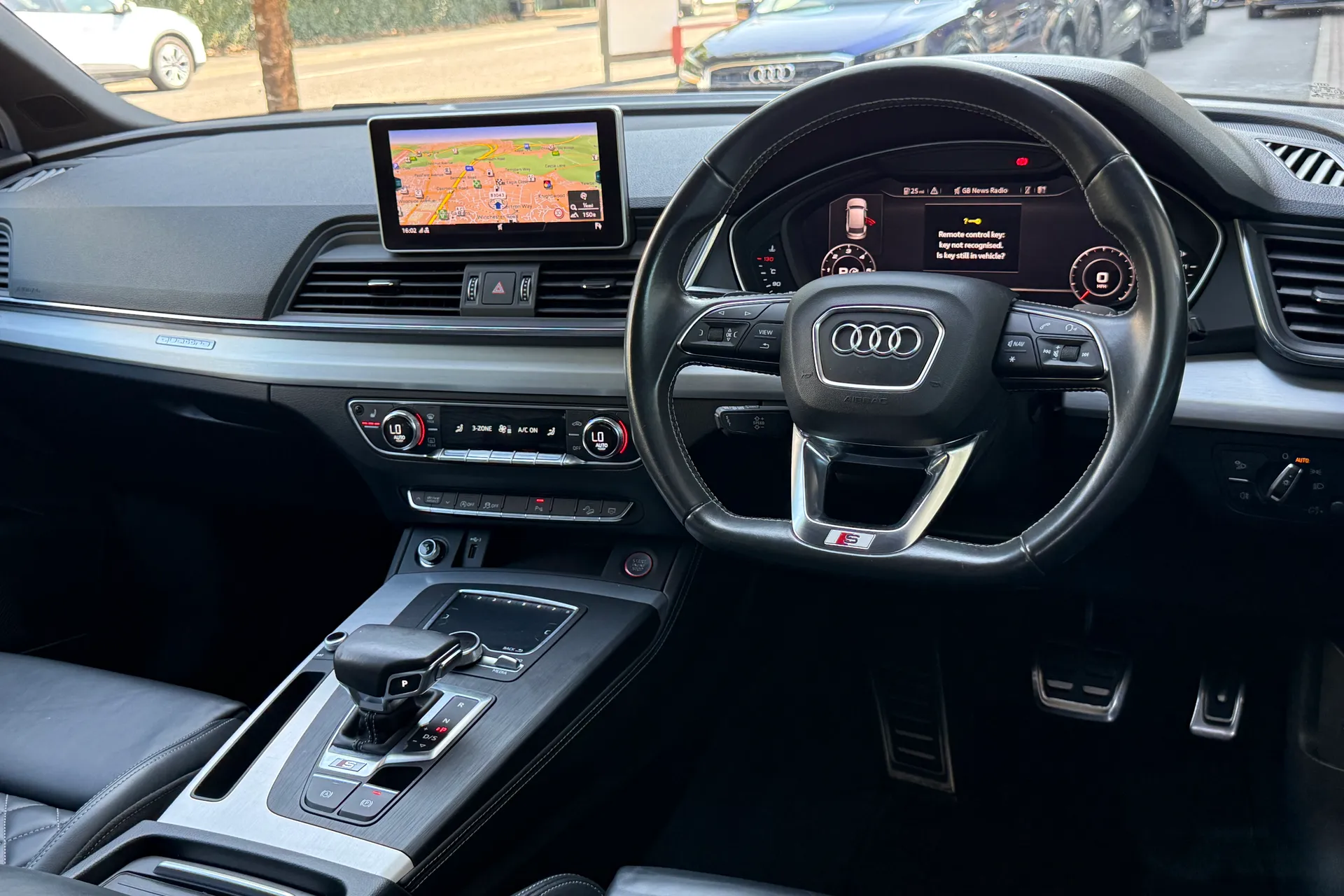 Audi Q5 thumbnail image number 41
