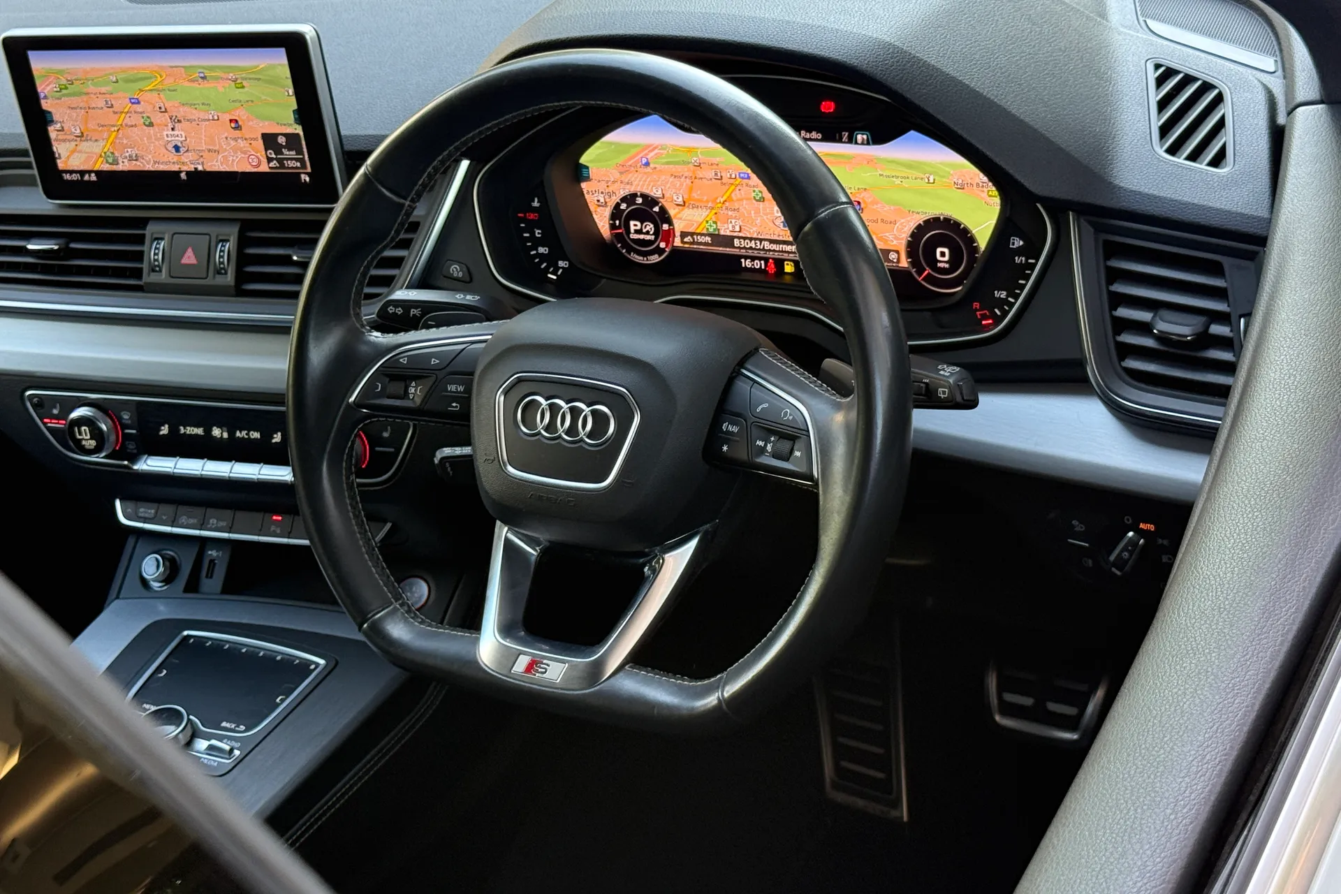 Audi Q5 thumbnail image number 38