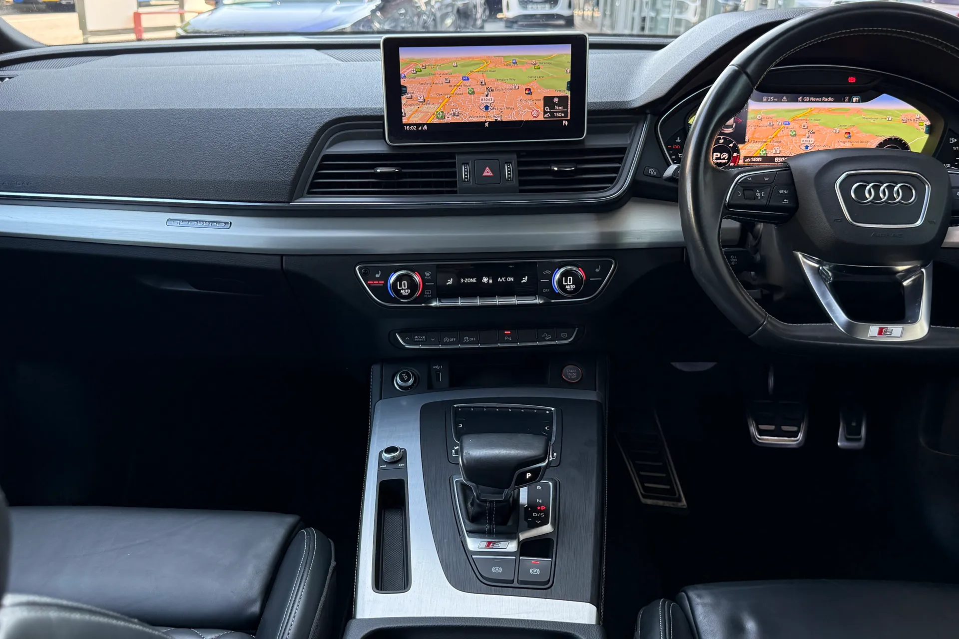 Audi Q5 thumbnail image number 47