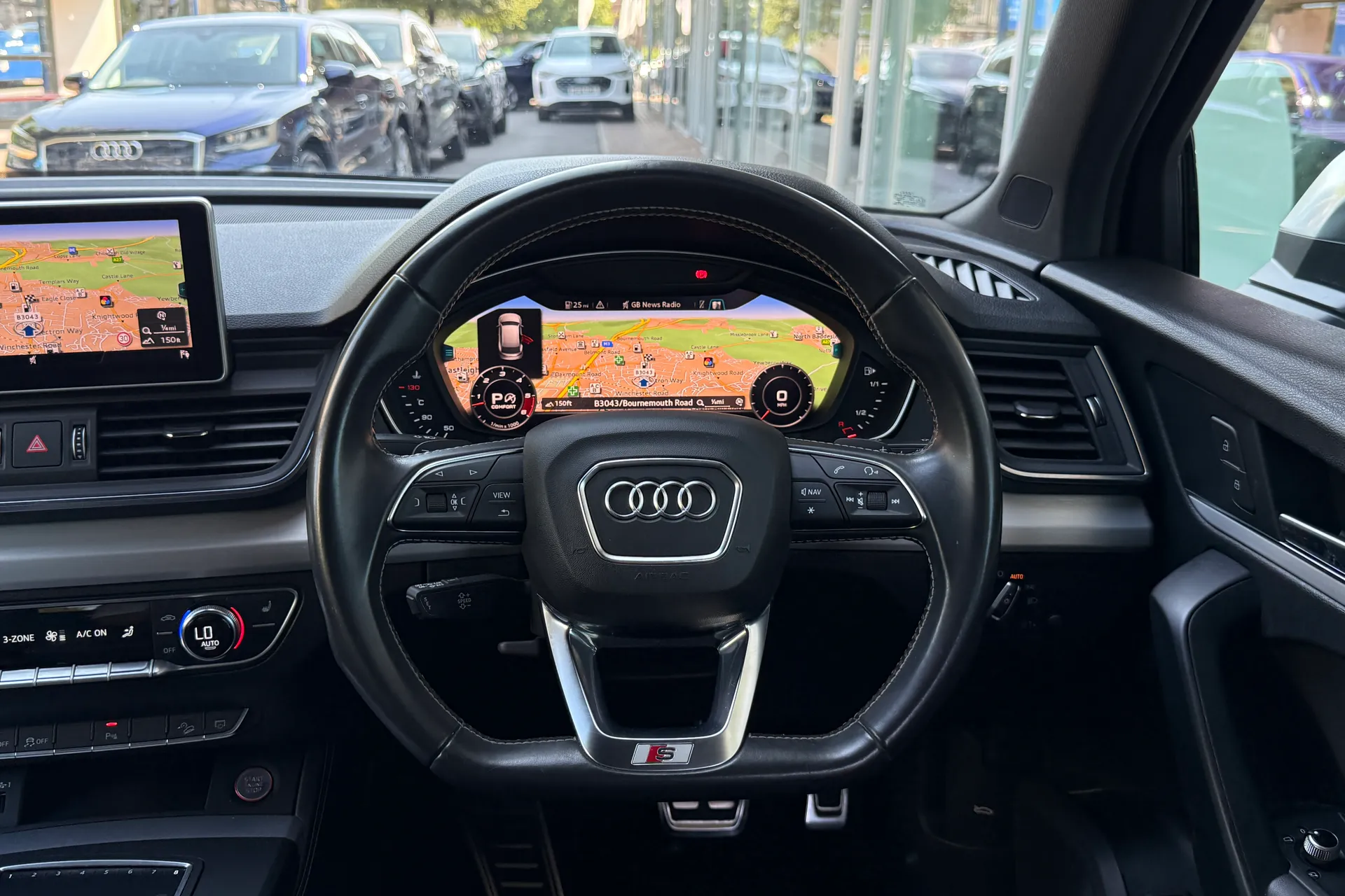 Audi Q5 thumbnail image number 48