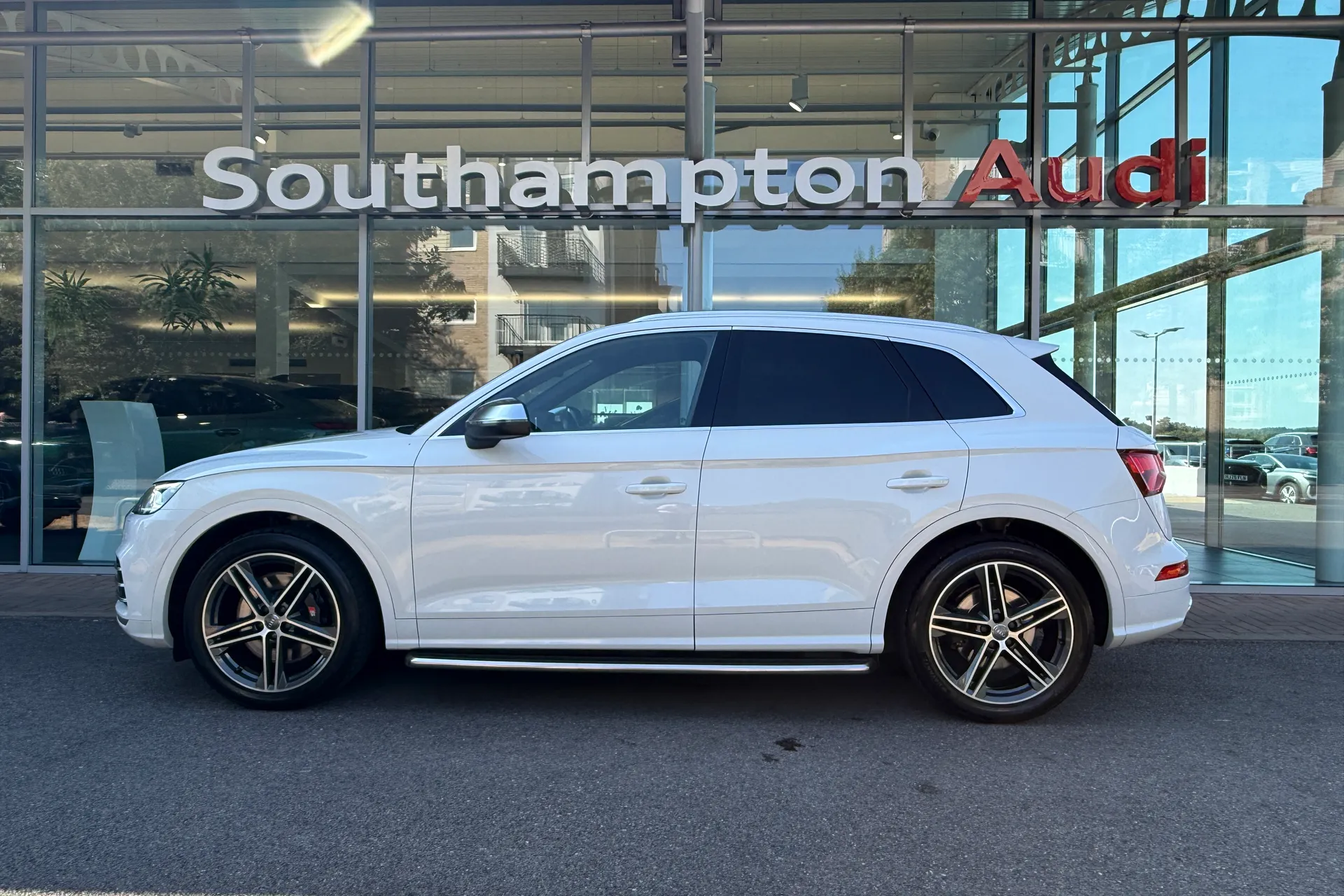 Audi Q5 thumbnail image number 59