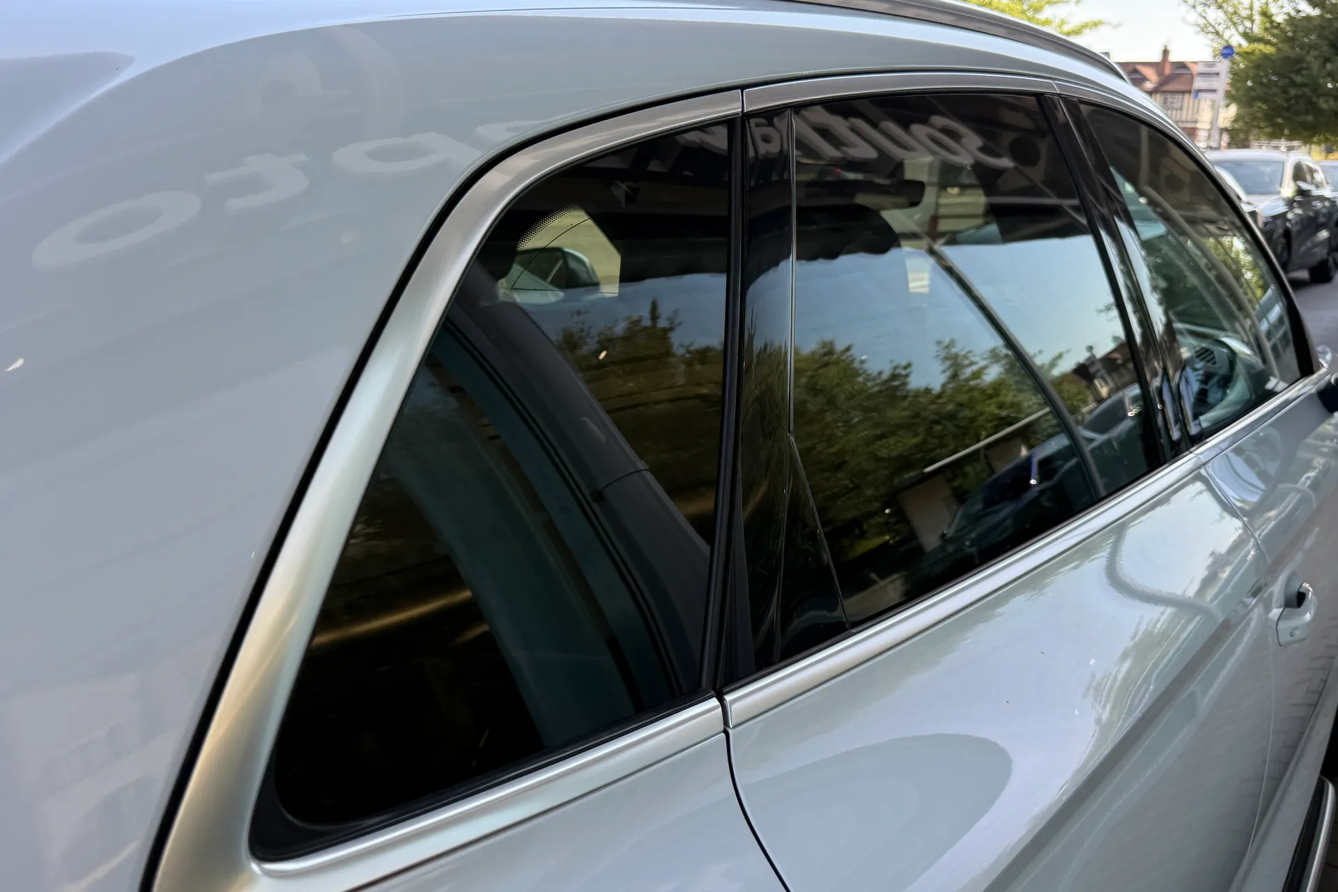 Audi Q5 thumbnail image number 40
